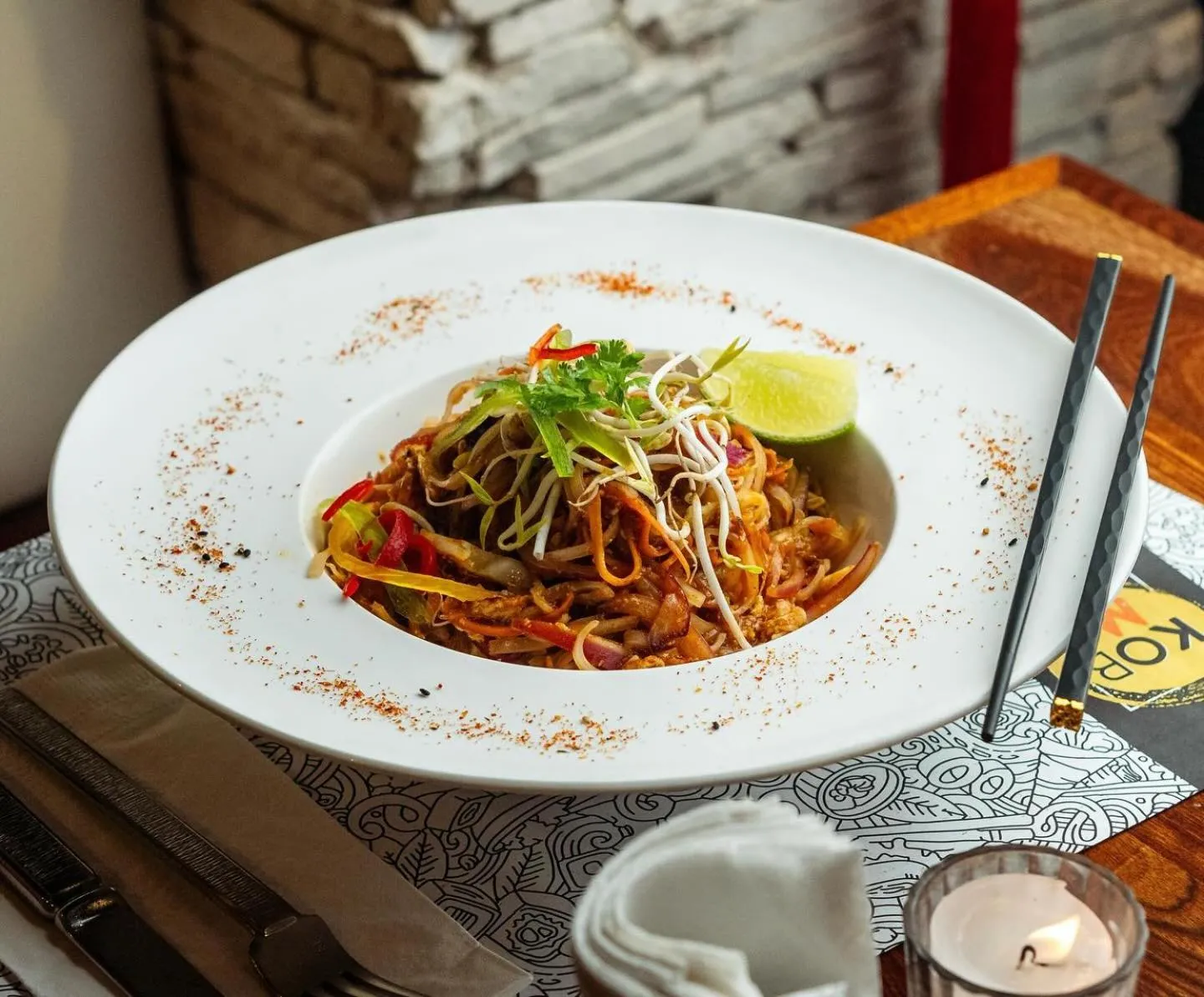 Restaurant/places to eat in El Taj Oceanfront and Beachside Condo Hotel