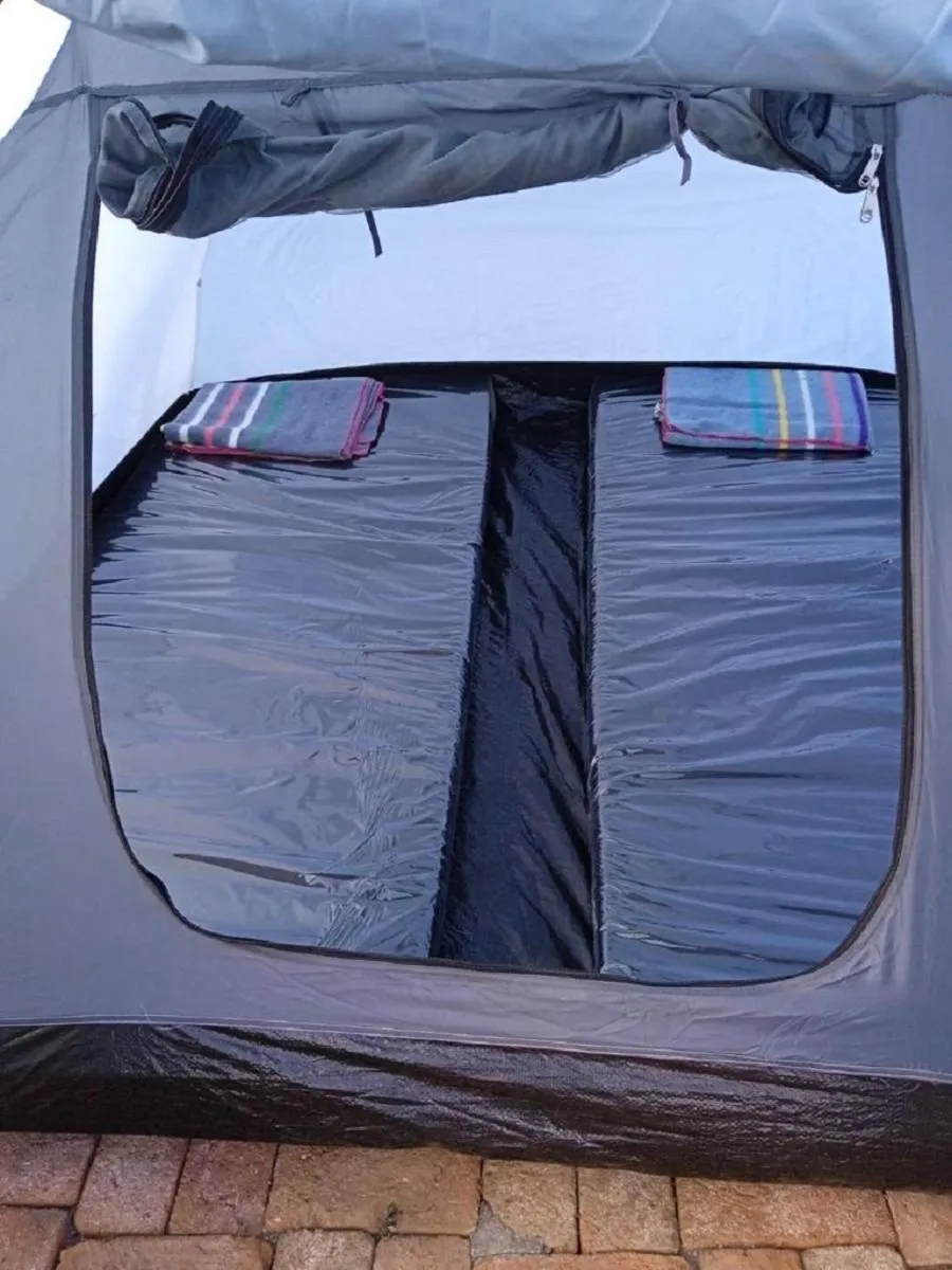 Property building, Bed in The Gate Rinjani