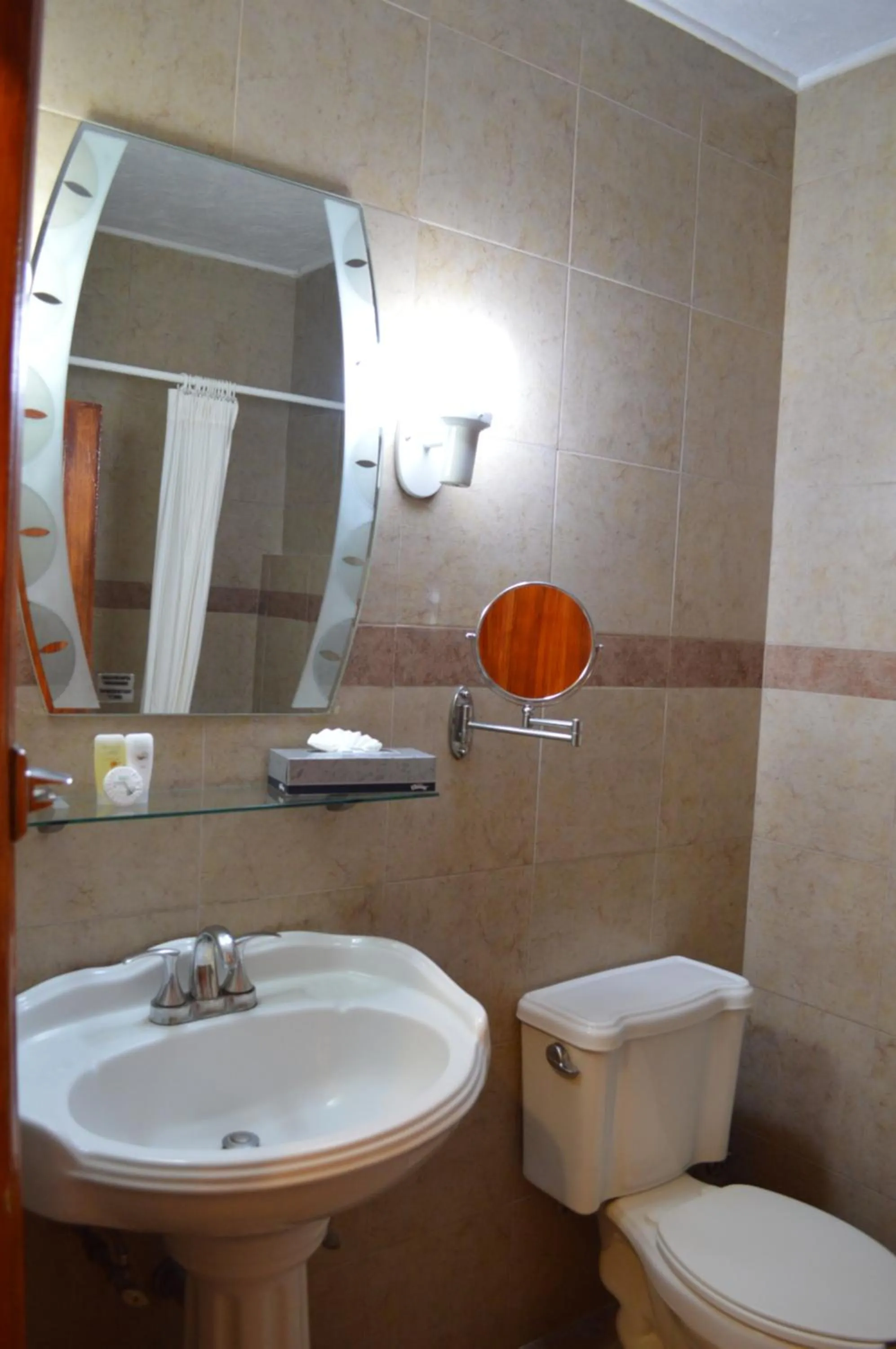 Bathroom in Best Western Majestic