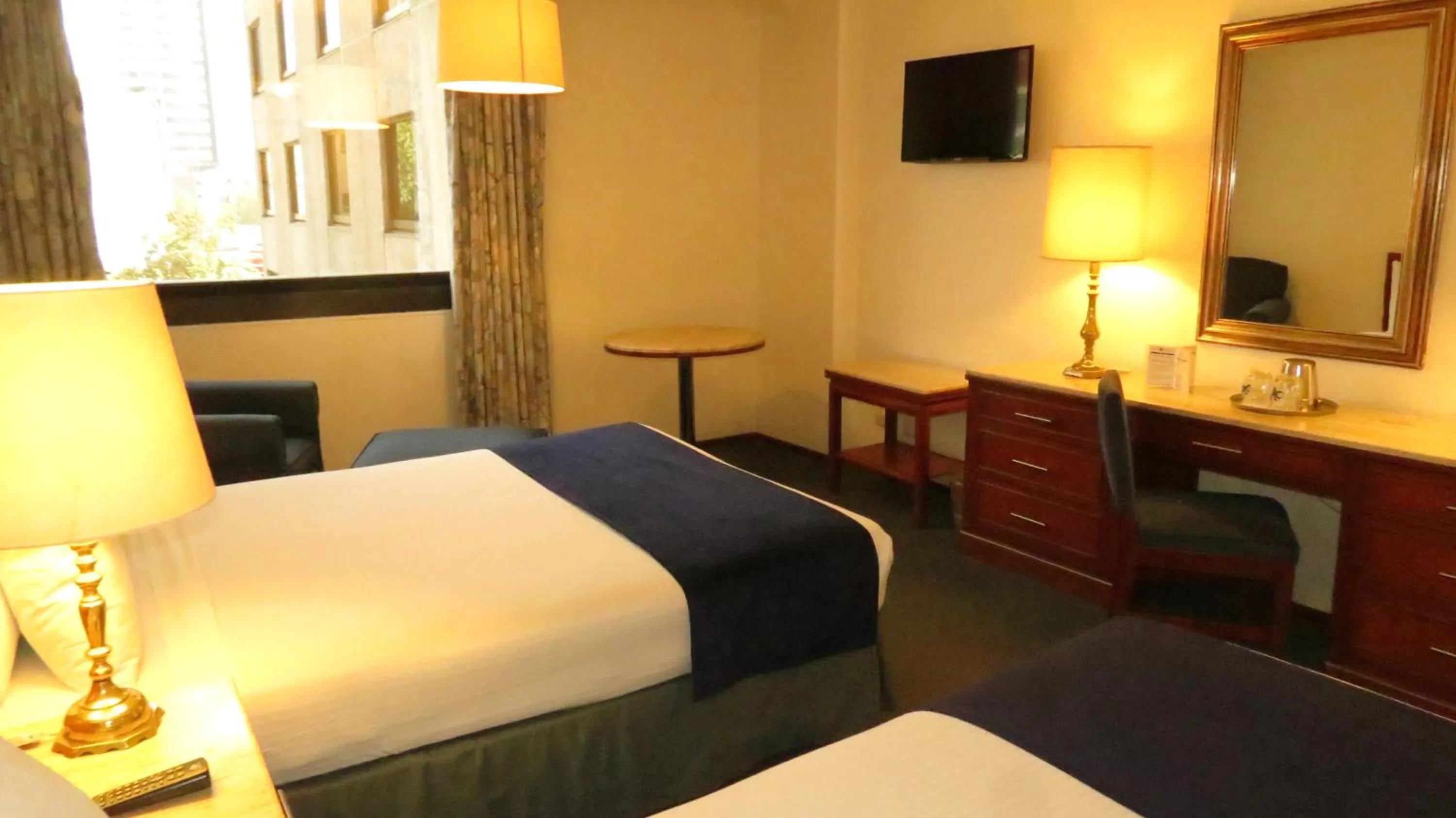 Photo of the whole room, Bed in Hotel Bristol