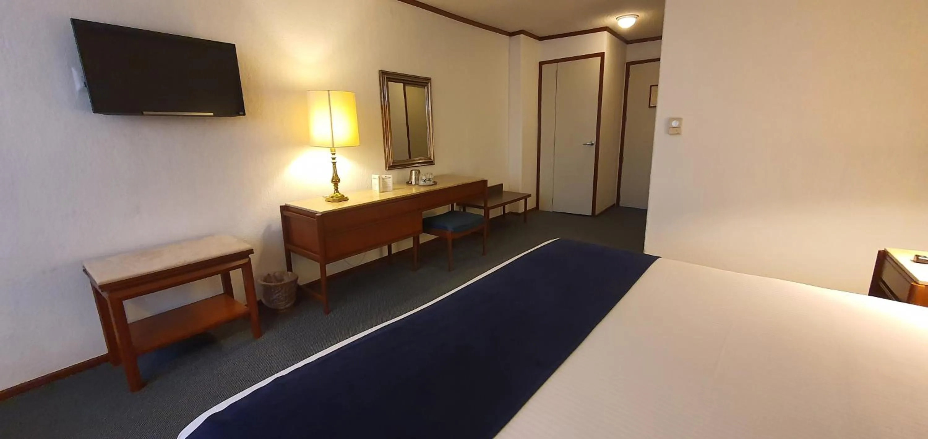 Bedroom, Bed in Hotel Bristol