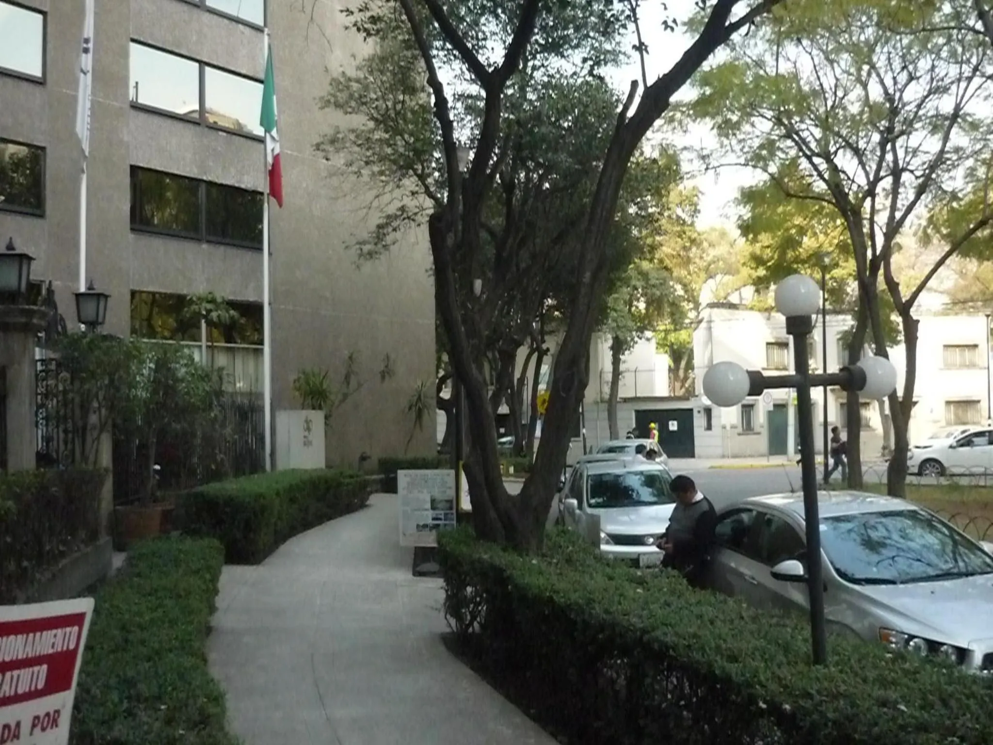 Facade/entrance in Hotel Bristol