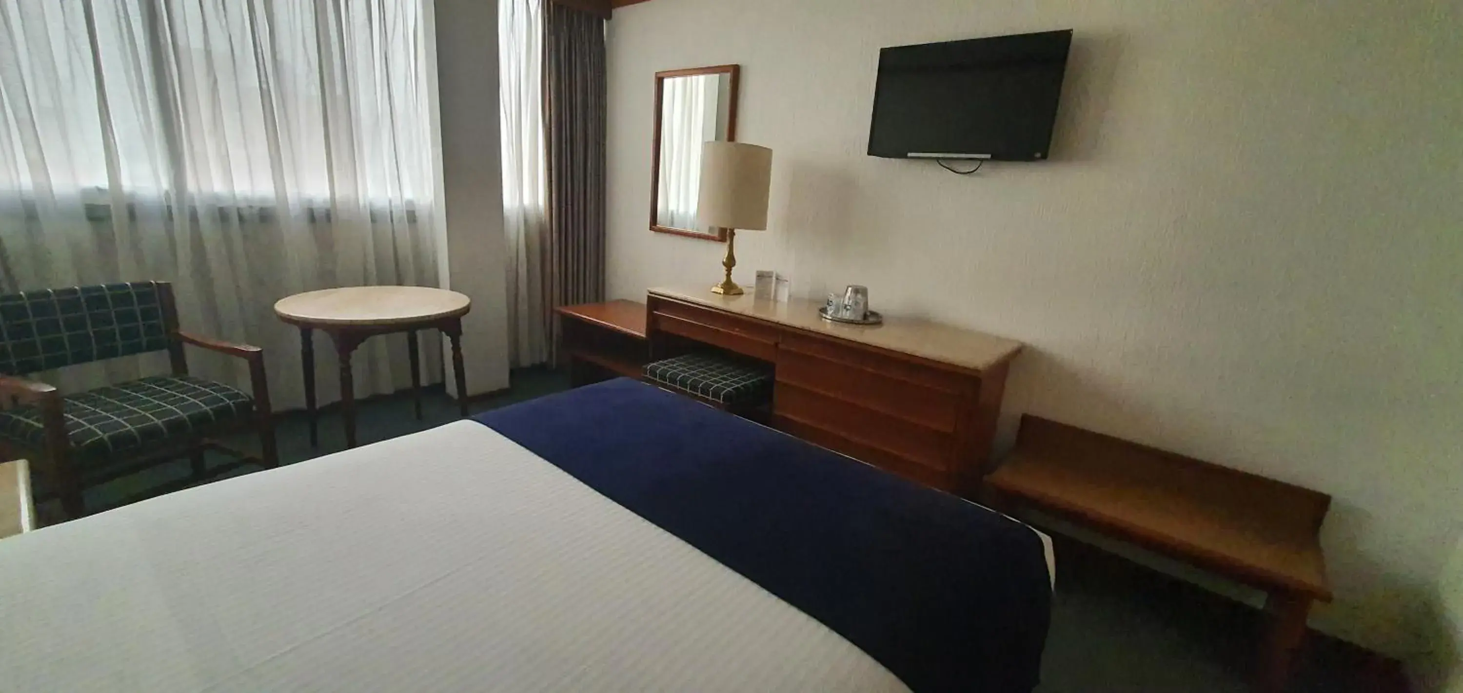 Bed in Hotel Bristol Bed in Hotel Bristol