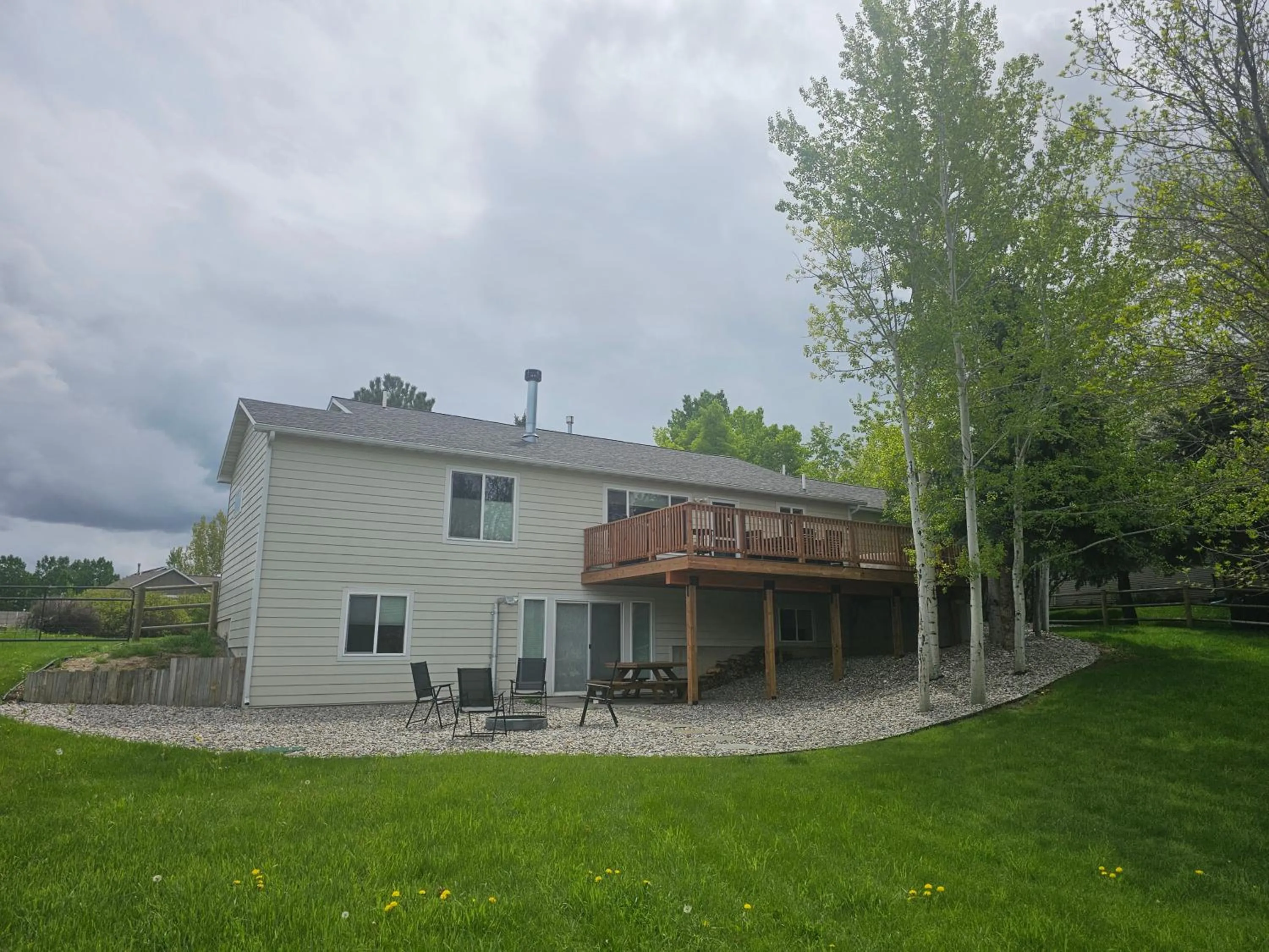 Among the Aspens Family Cottage