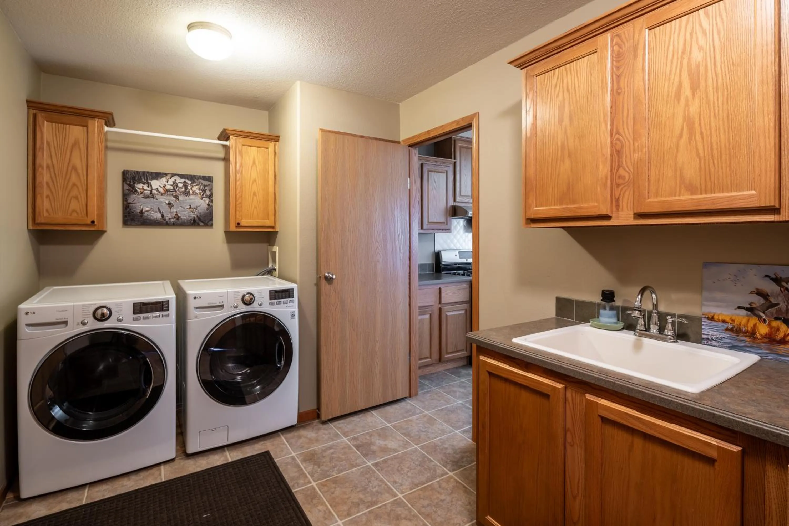 Mountain View Home on 2 Acres