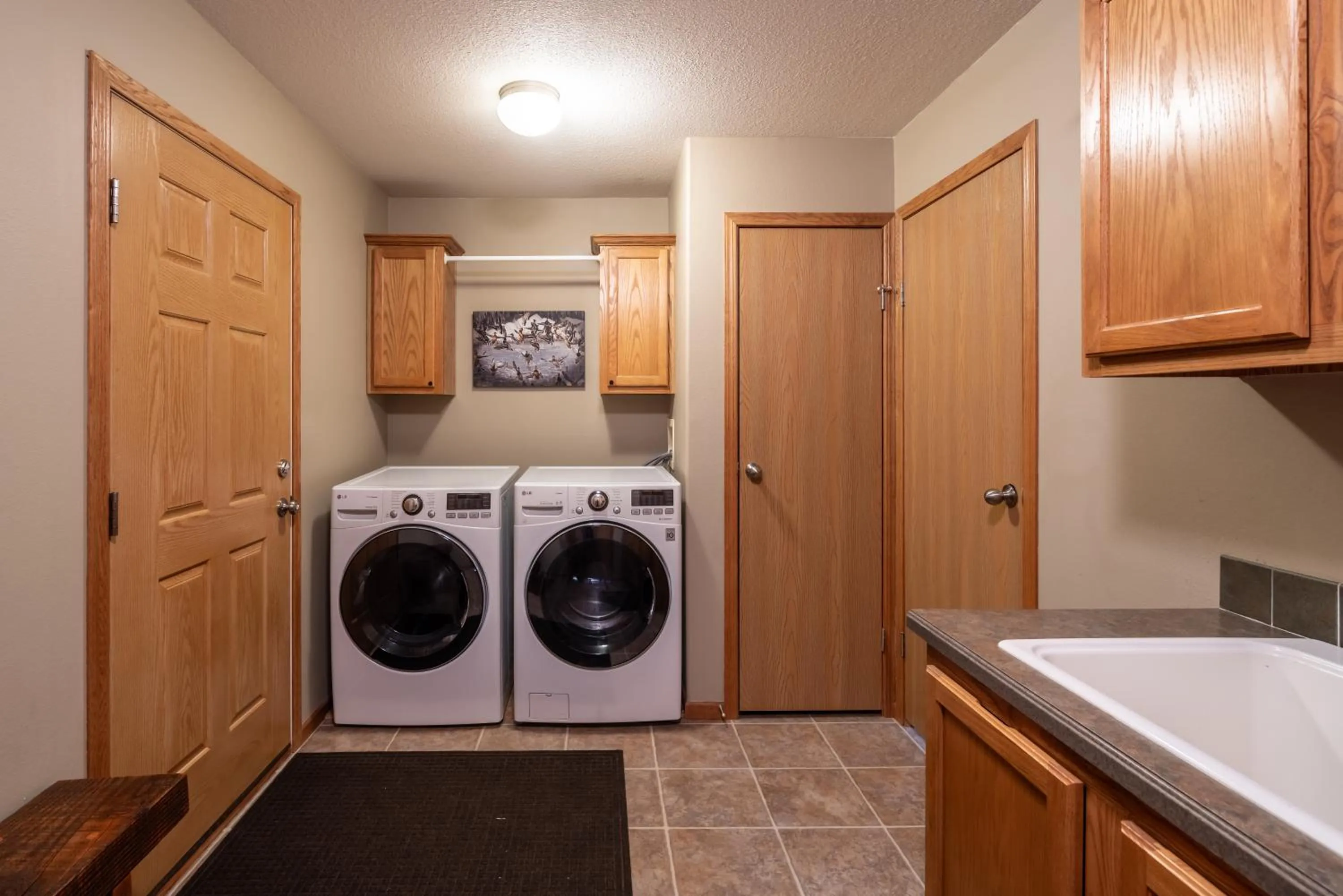 Mountain View Home on 2 Acres