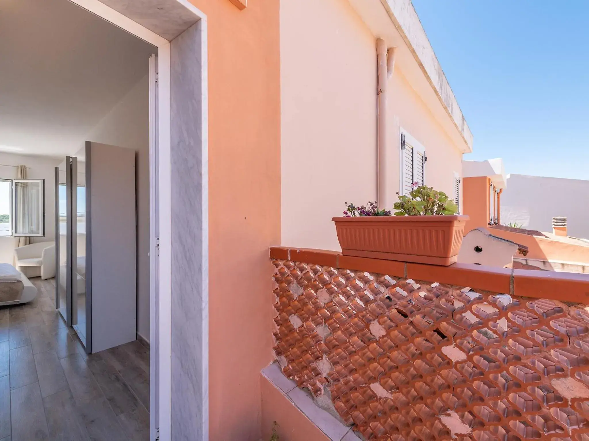 Facade/entrance in Panoramic Studio Carloforte Facade/entrance in Panoramic Studio Carloforte