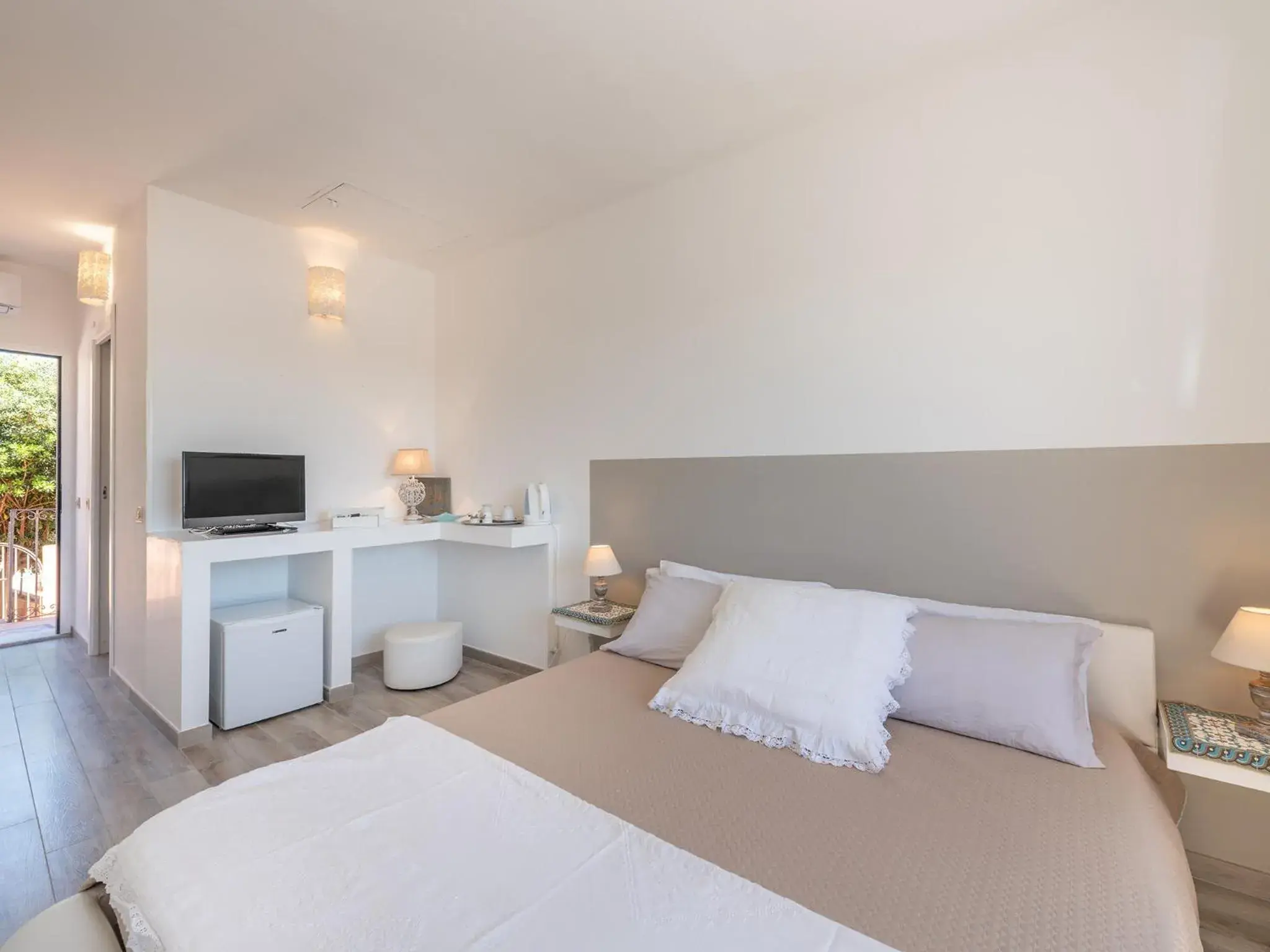 Bedroom, Bed in Panoramic Studio Carloforte Bedroom, Bed in Panoramic Studio Carloforte