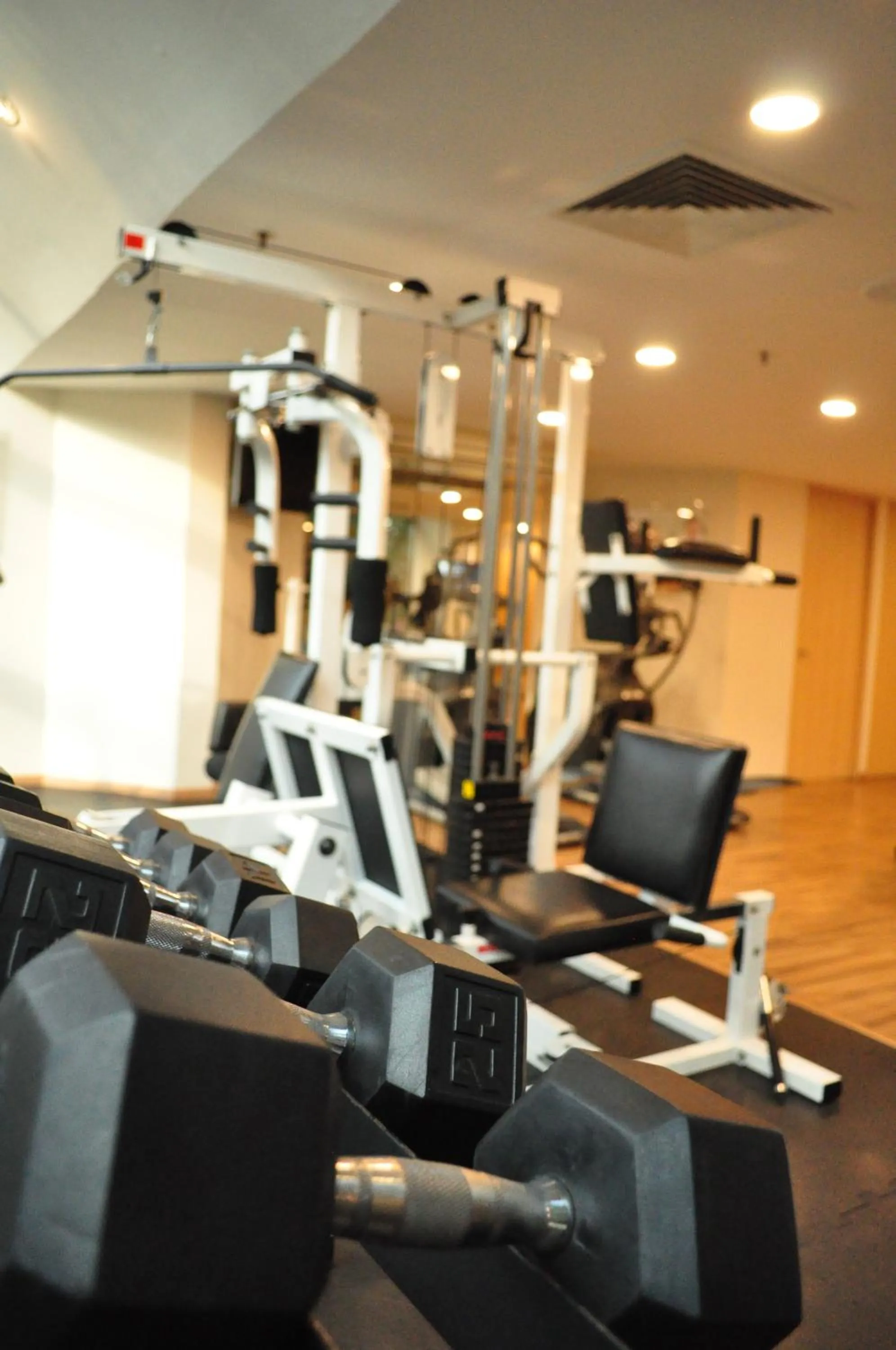 Fitness centre/facilities in Radisson Paraiso Hotel Mexico City