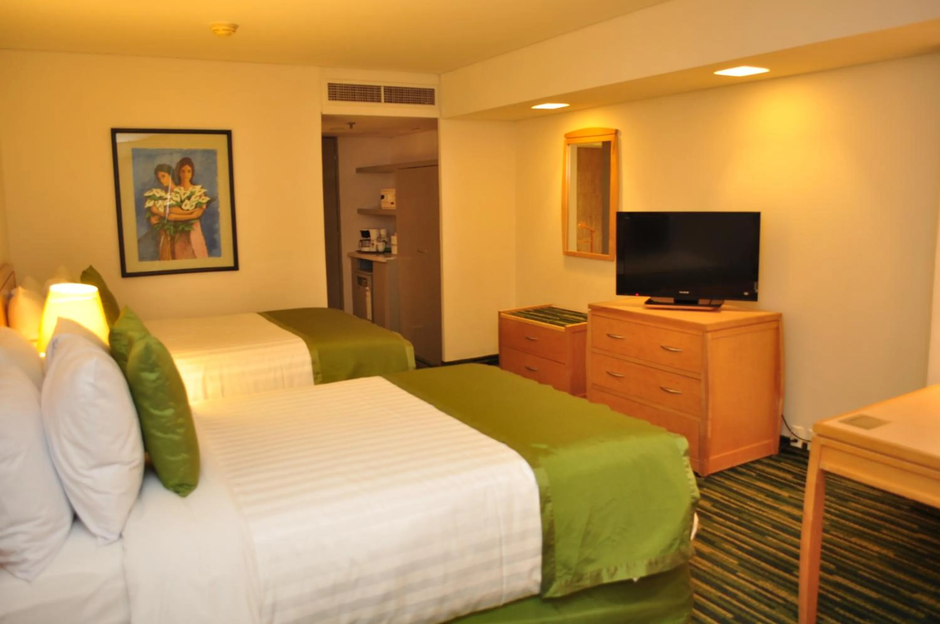 Bedroom, Bed in Radisson Paraiso Hotel Mexico City