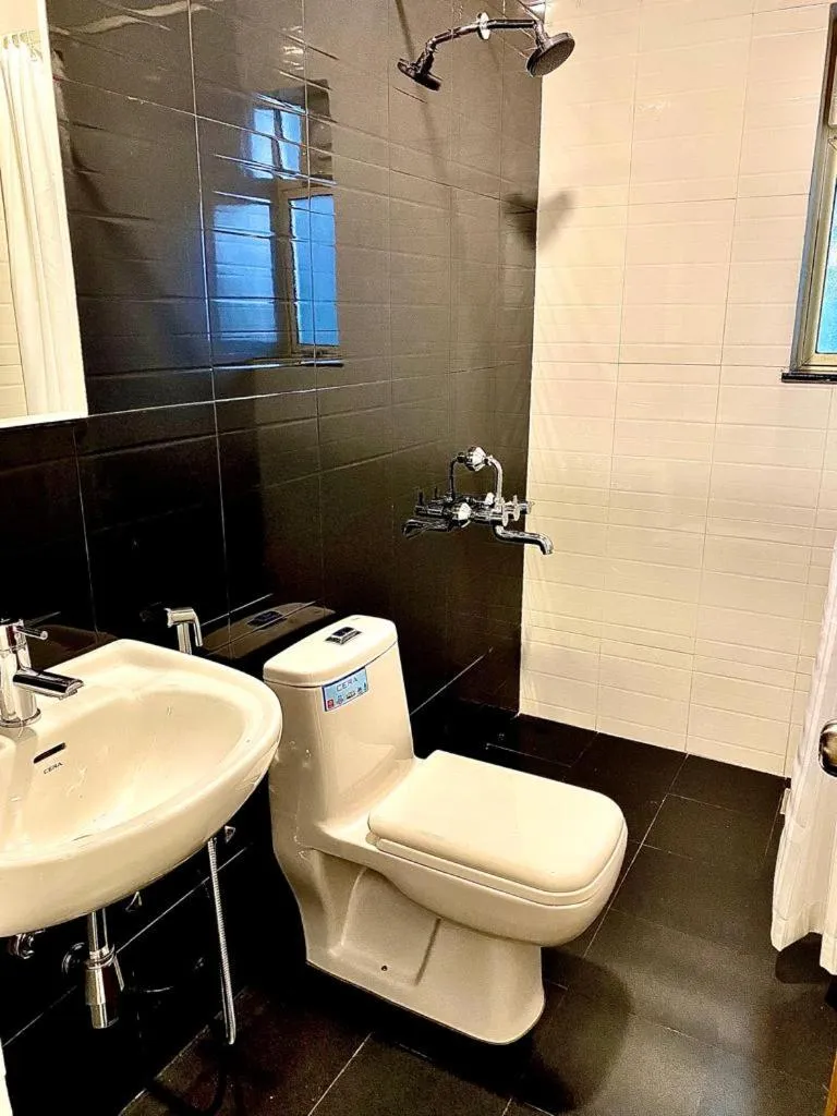 Bathroom in Kamat's Hilltop Leisure