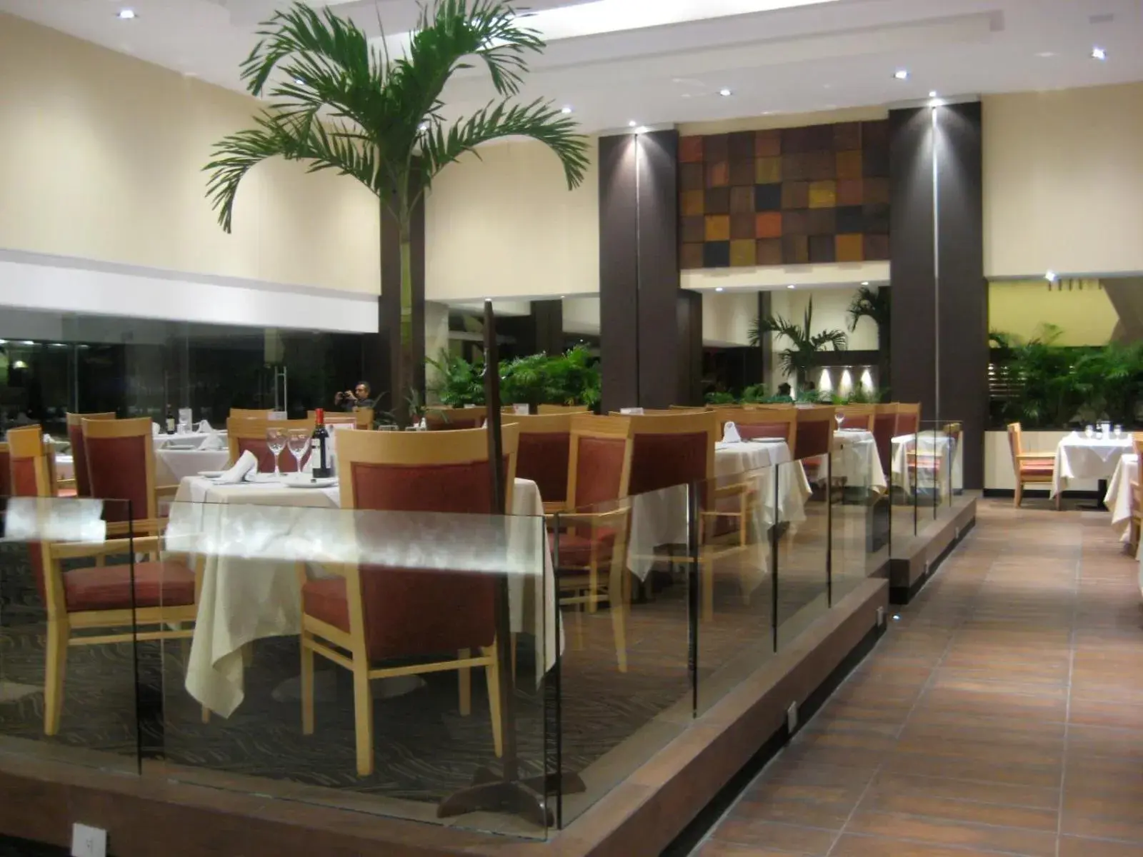 Restaurant/places to eat in Royal Pedregal Restaurant/places to eat in Royal Pedregal