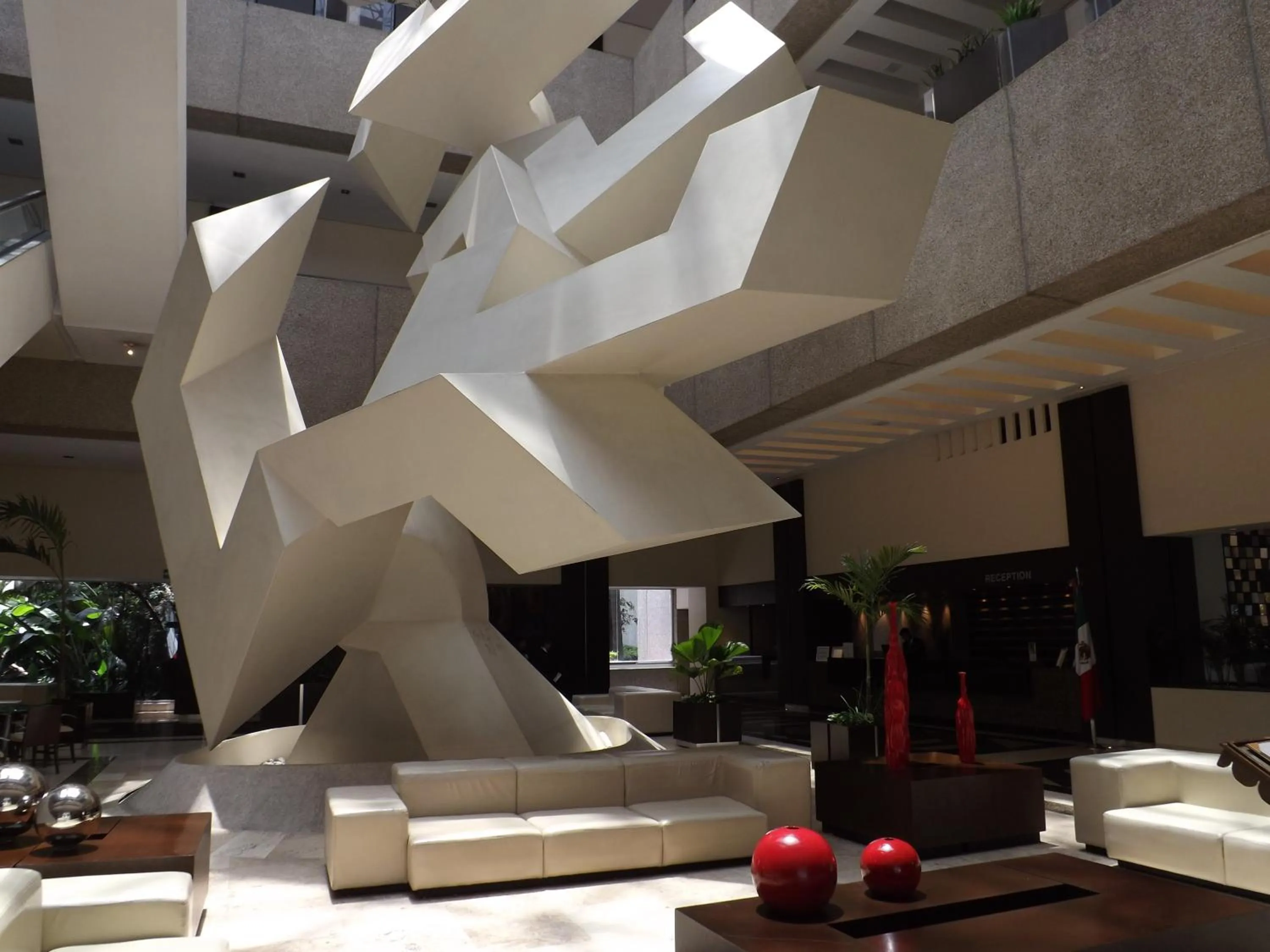 Decorative detail in Royal Pedregal