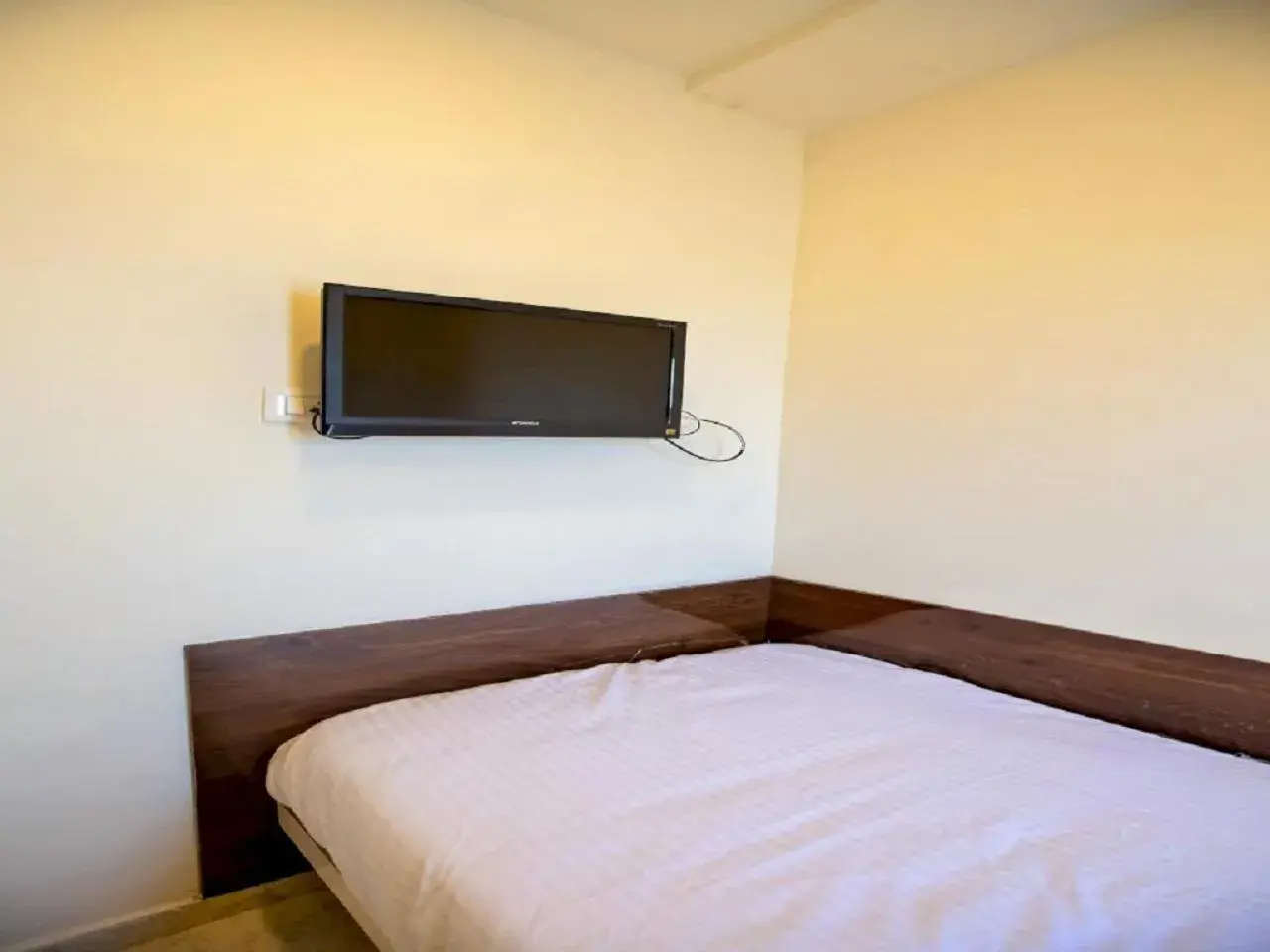 Bed in IVY RESIDENCY Bed in IVY RESIDENCY