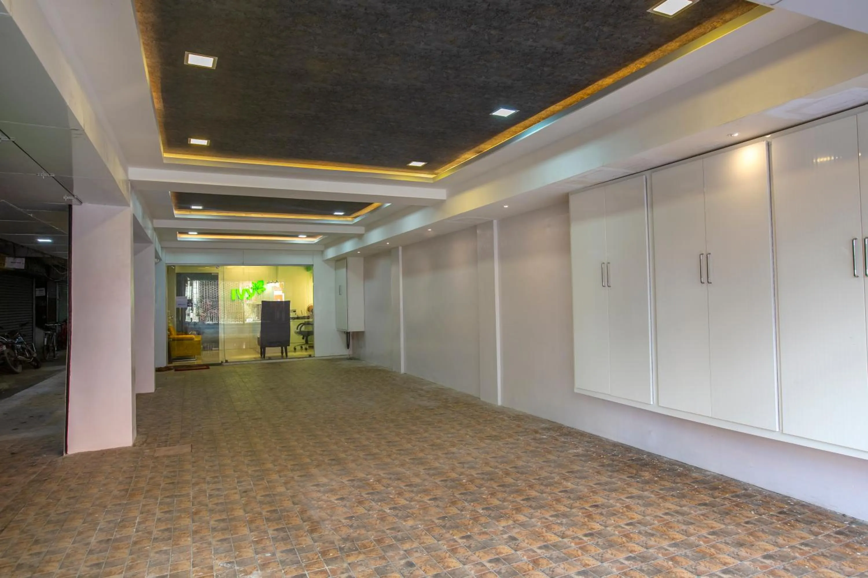 Facade/entrance in IVY RESIDENCY