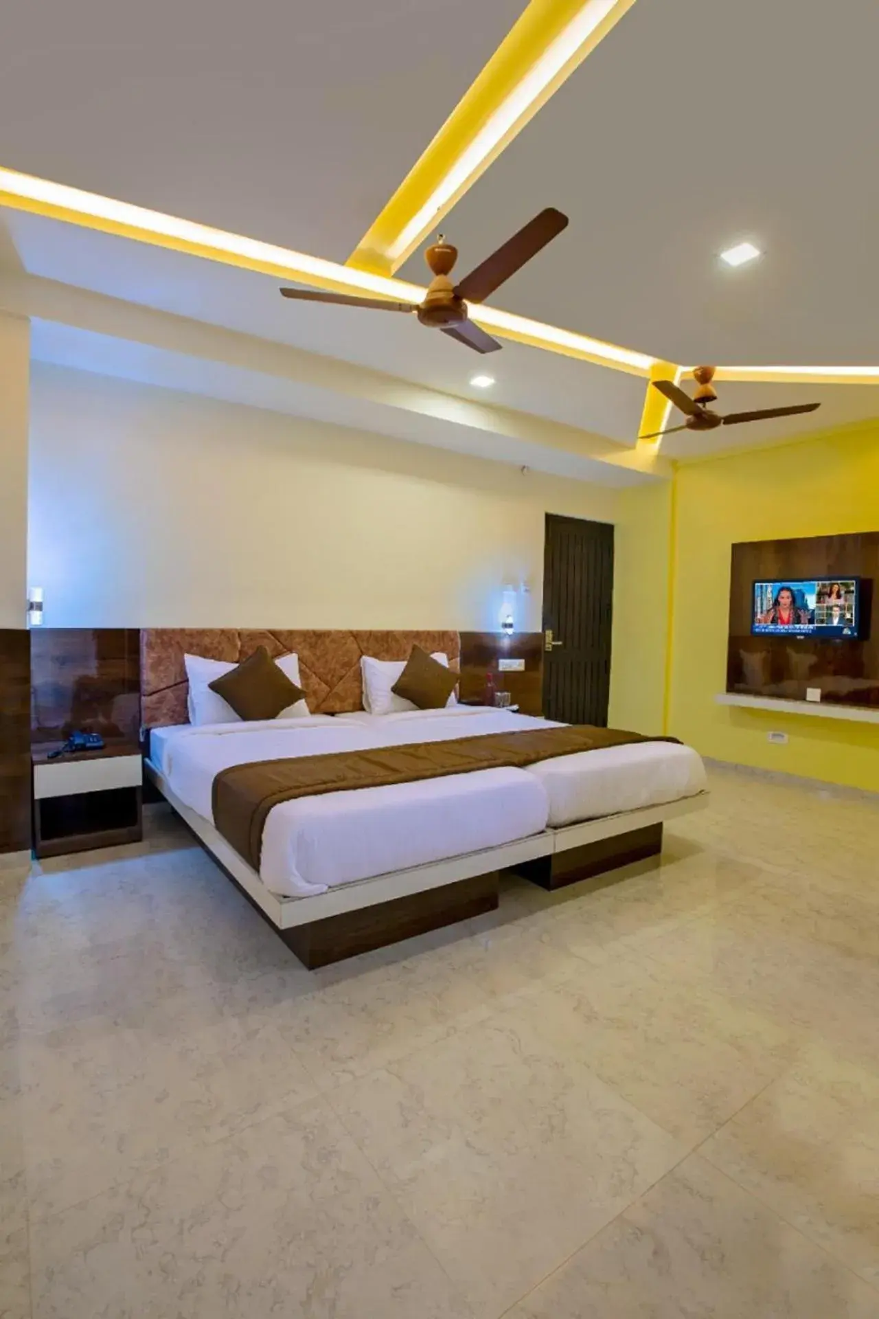 Bed in IVY RESIDENCY Bed in IVY RESIDENCY