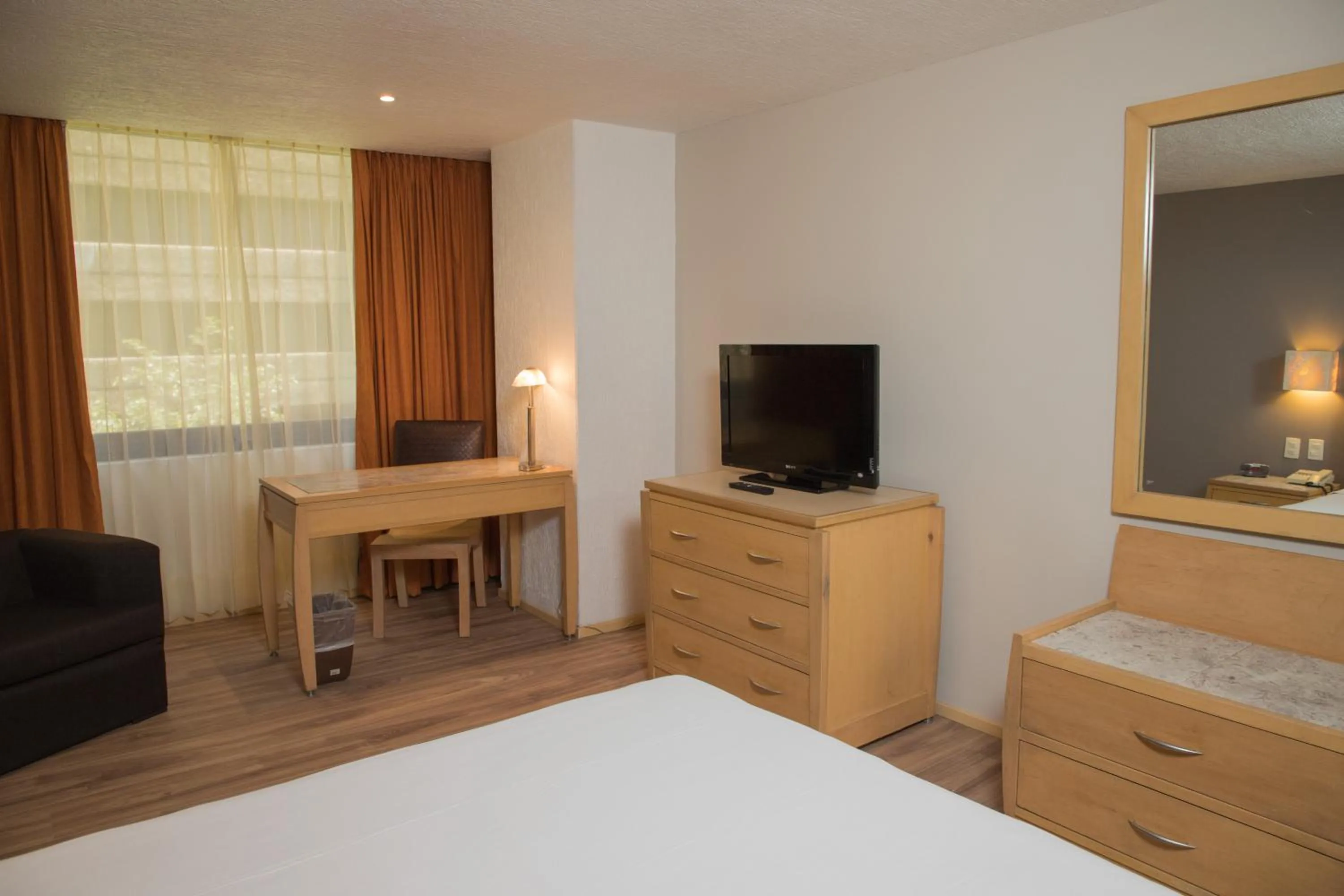 Area and facilities, Bed in Sevilla Palace