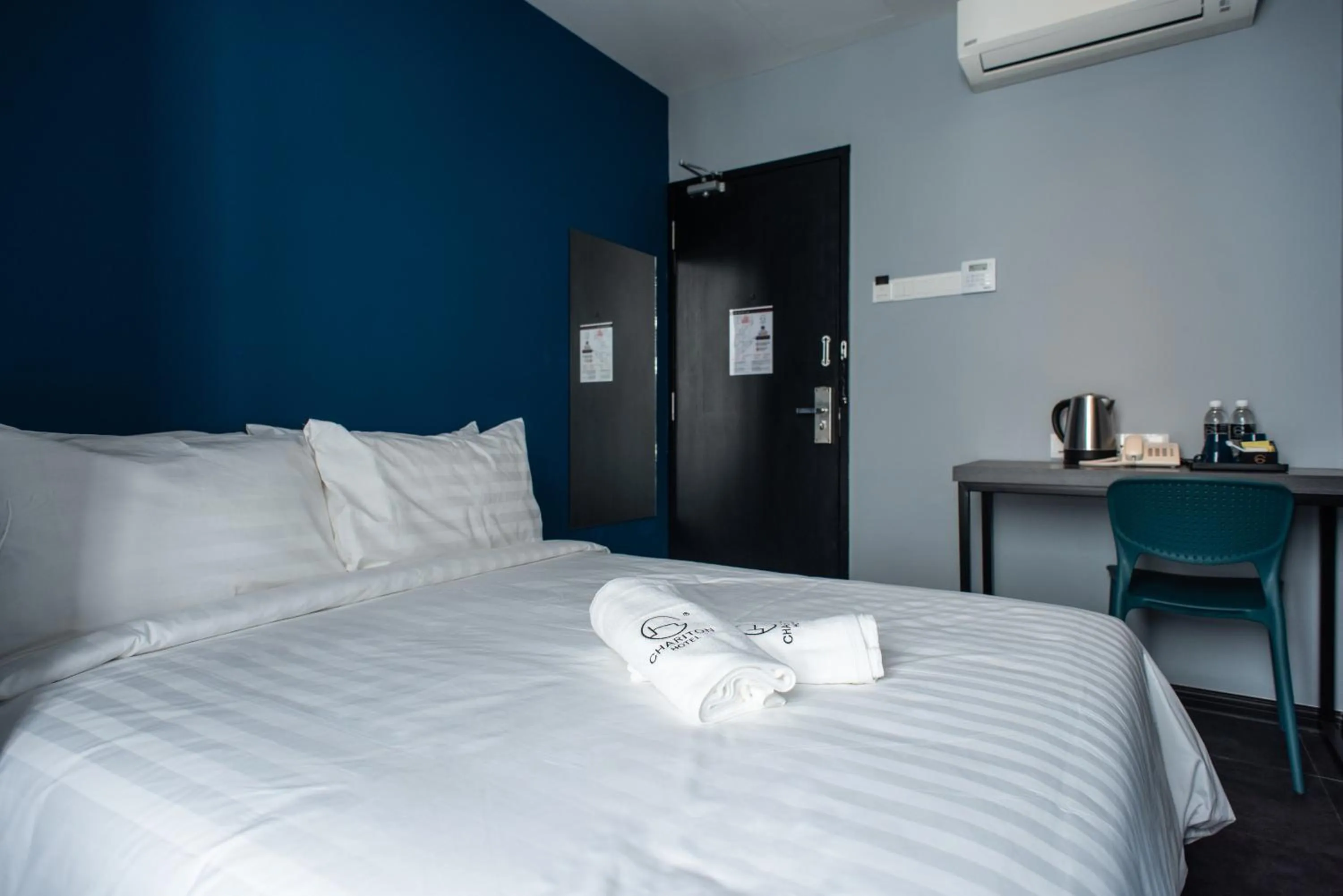 Bedroom, Bed in Chariton Hotel Bagan