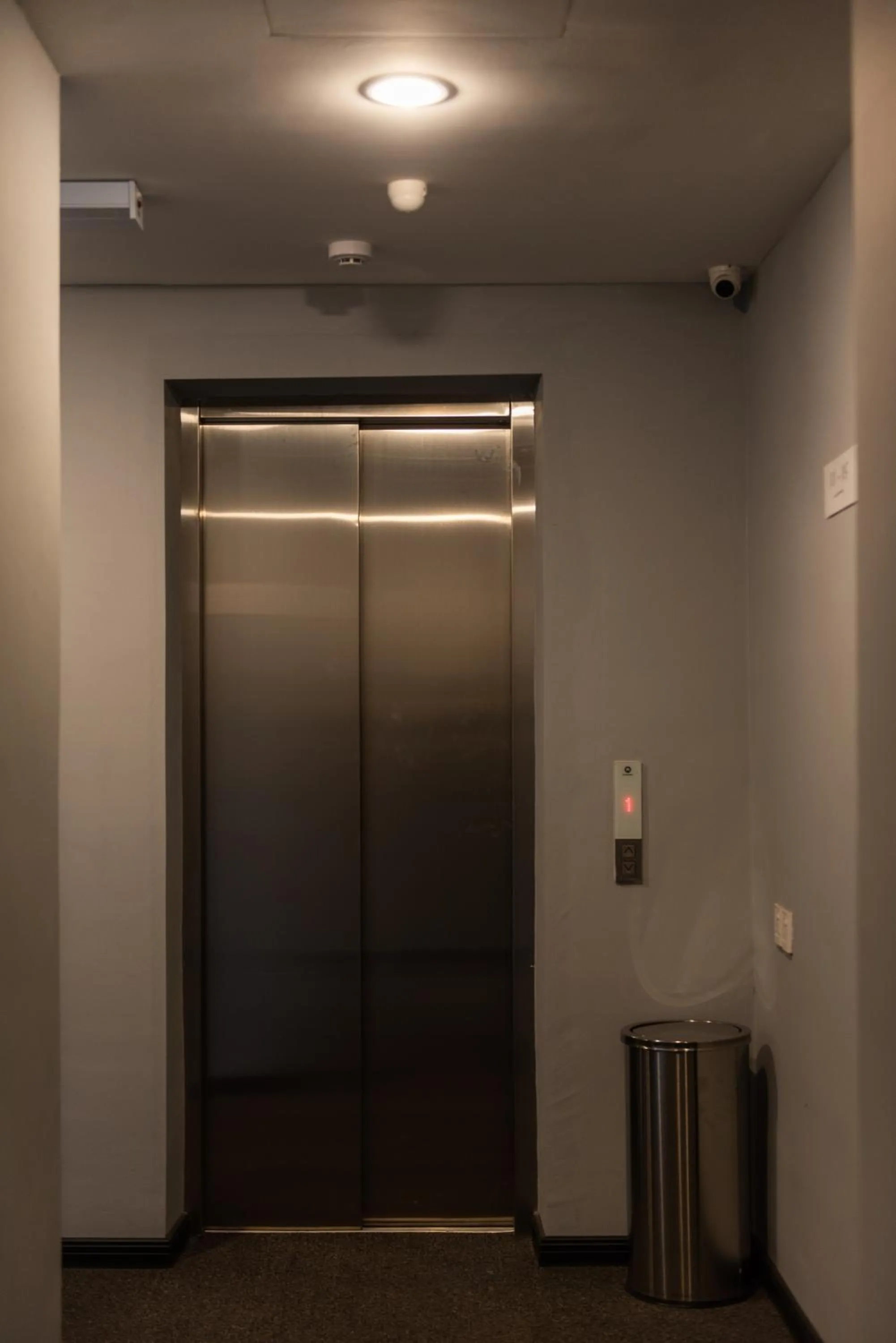 elevator in Chariton Hotel Bagan