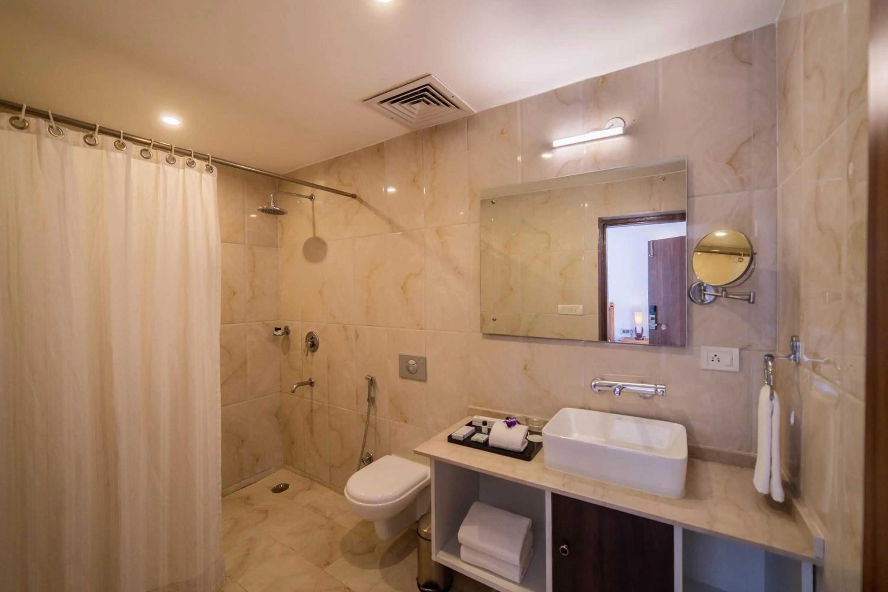 Bathroom in Country Inn Tarika Riverside Resort Jim Corbett