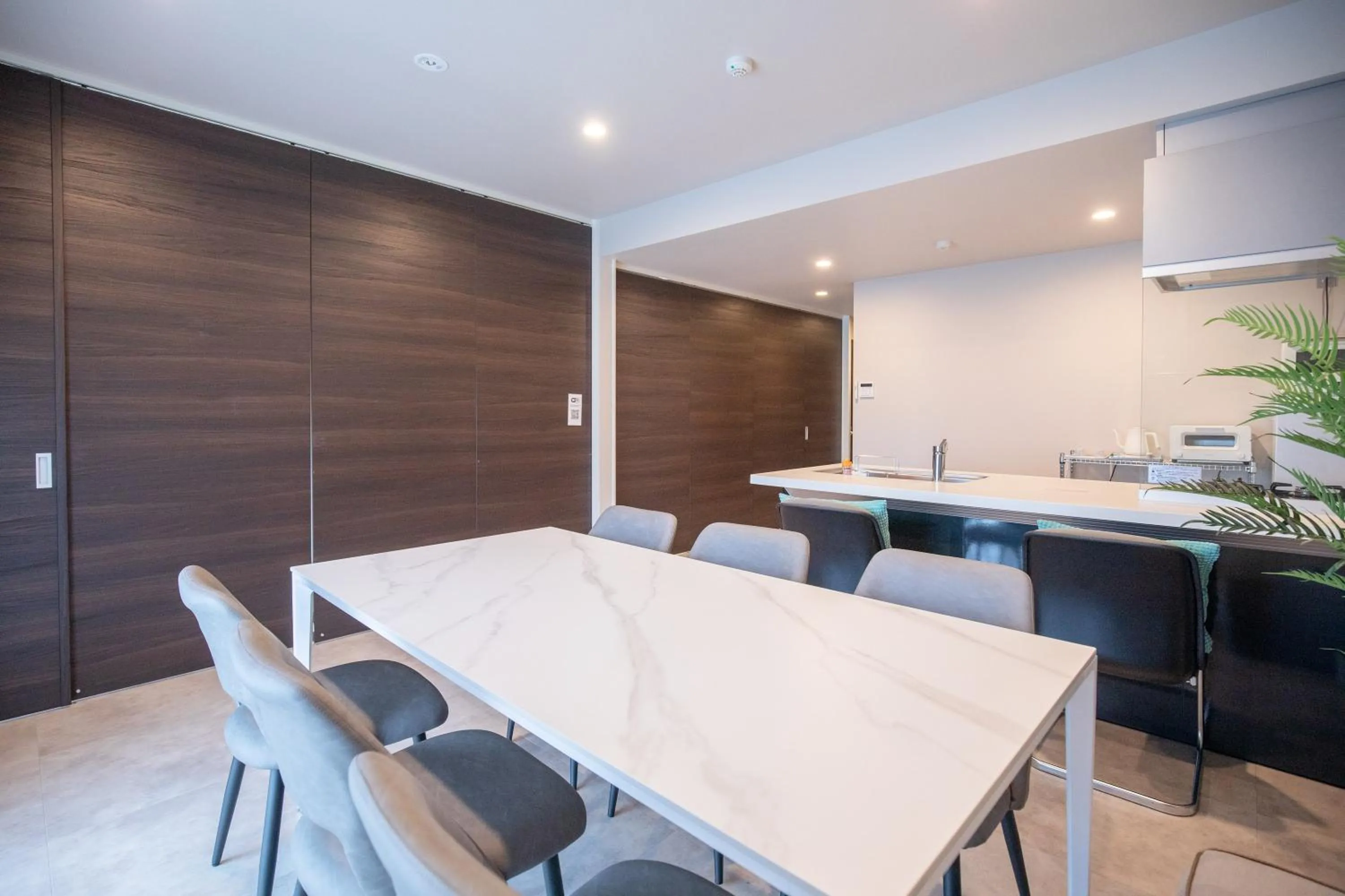 Kitchen or kitchenette in HOTEL SO SUMIYOSHi ホテルソウ博多住吉