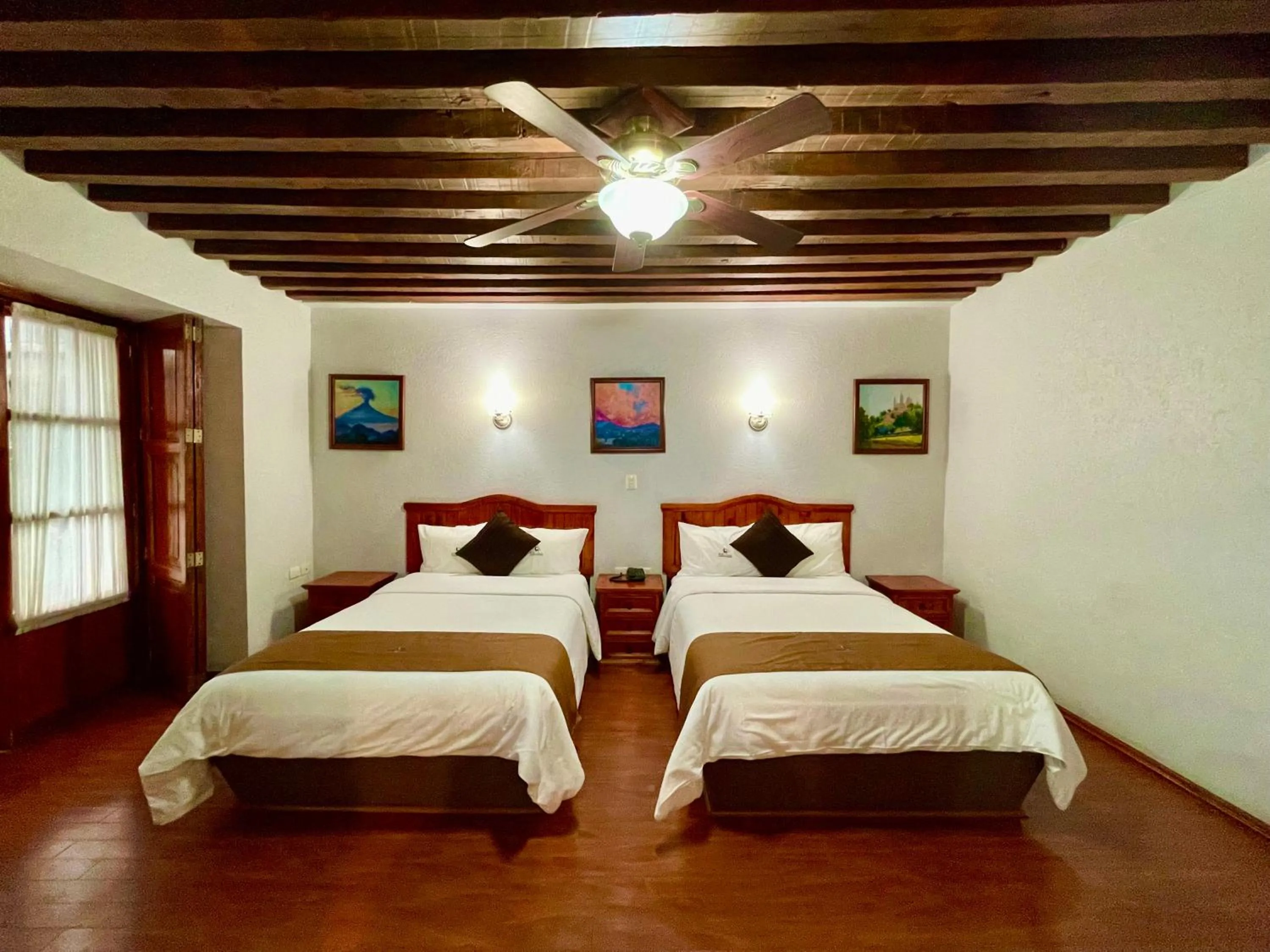 Bed in Hotel Puebla Plaza