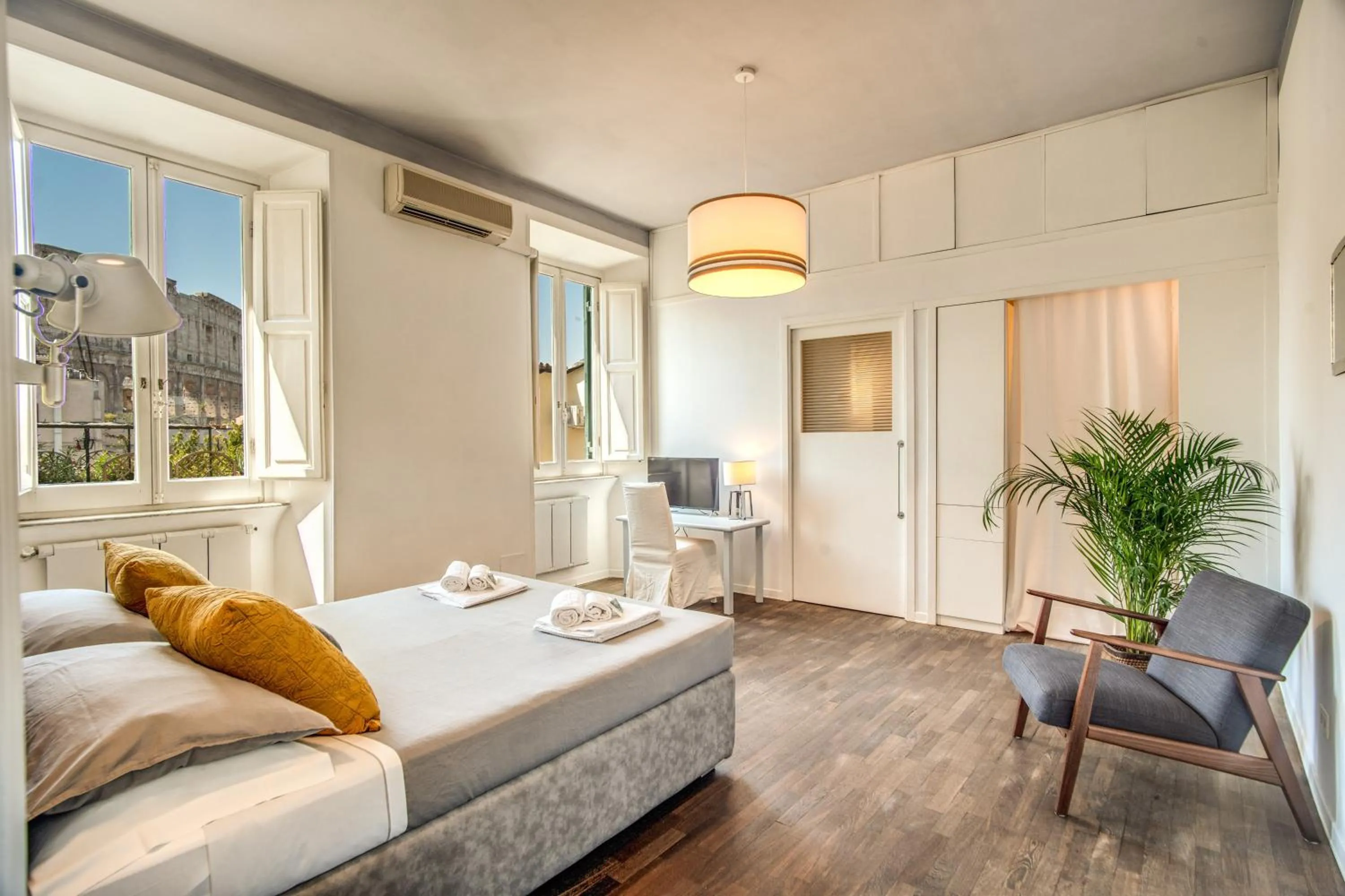 Colosseo view Suite