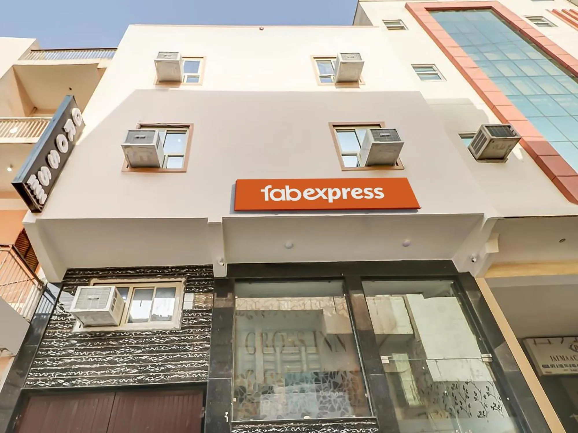Facade/entrance in FabHotel Gross inn Suites - Nr IGI Airport New Delhi