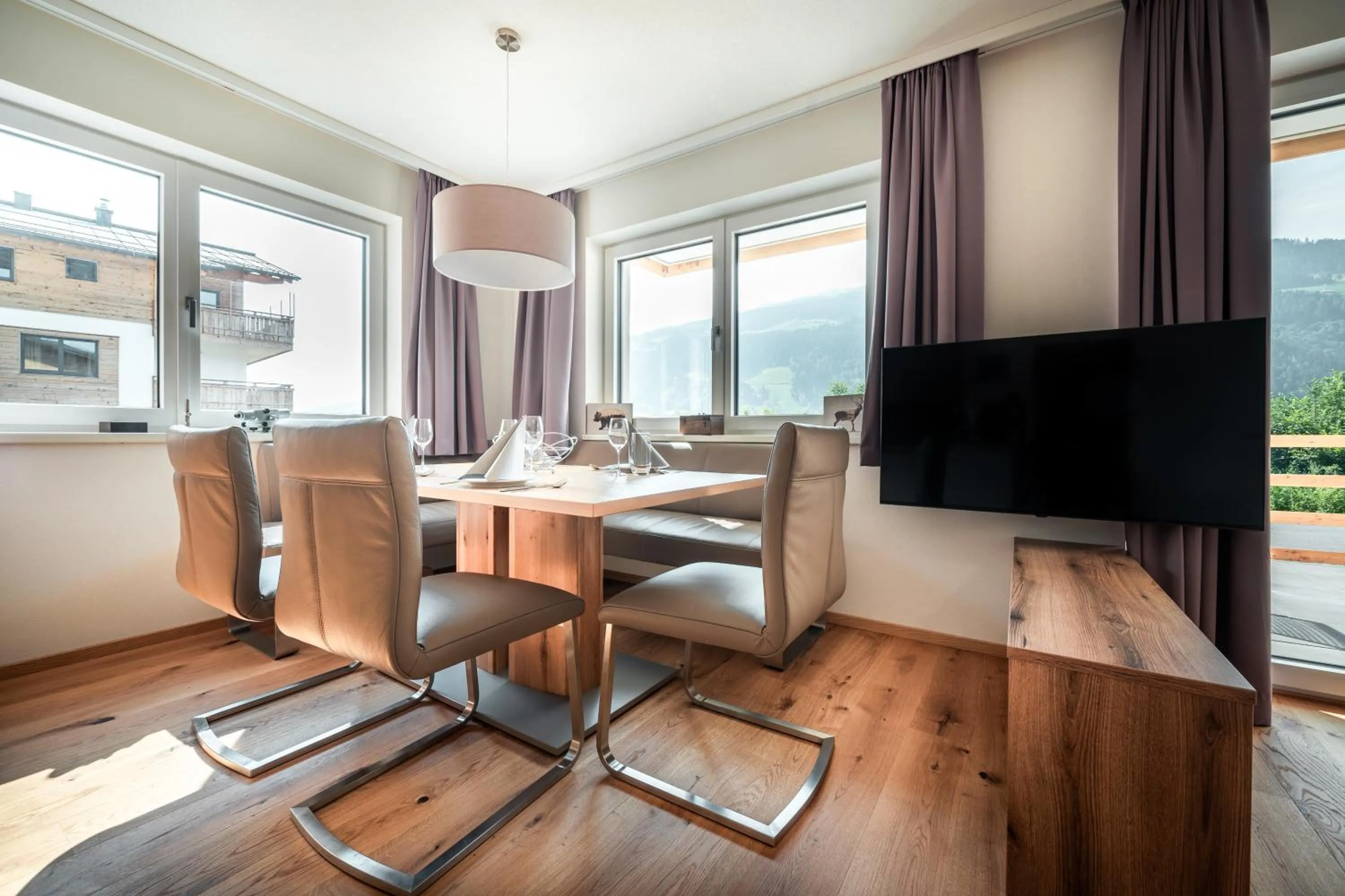 TV and multimedia in Sun Side by Schladming-Appartements