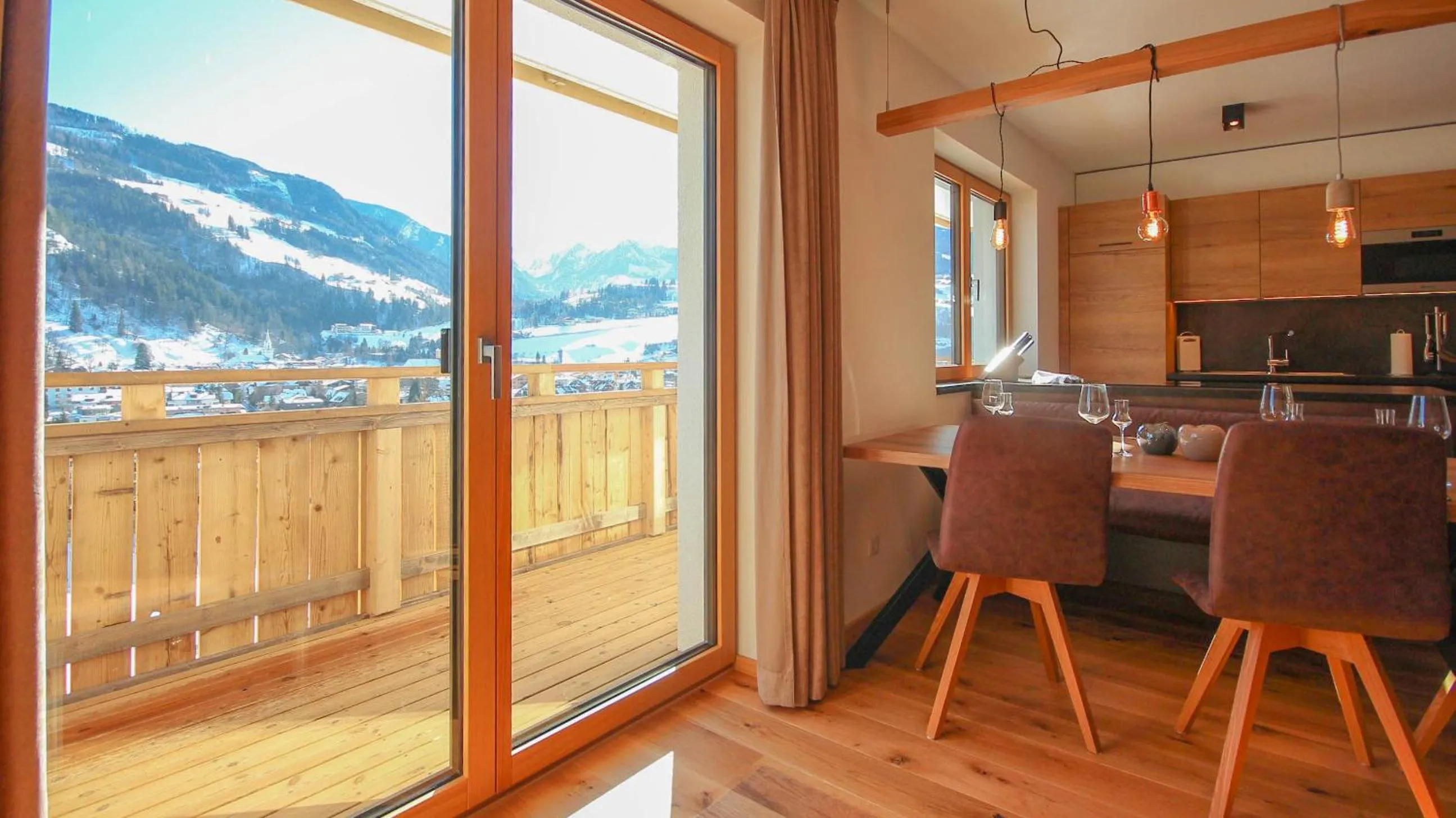 Dining area in Sun Side by Schladming-Appartements