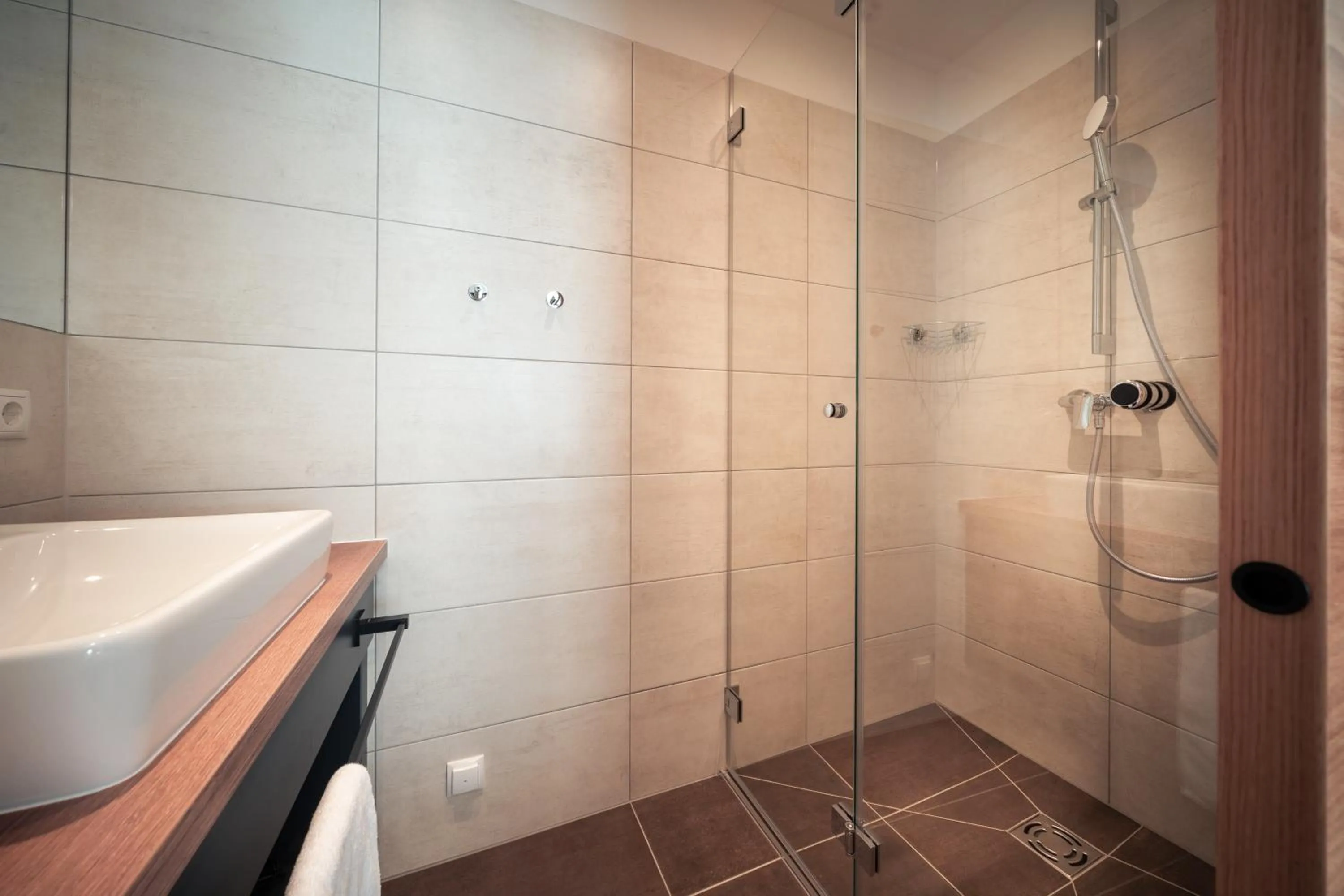 Shower in Sun Side by Schladming-Appartements