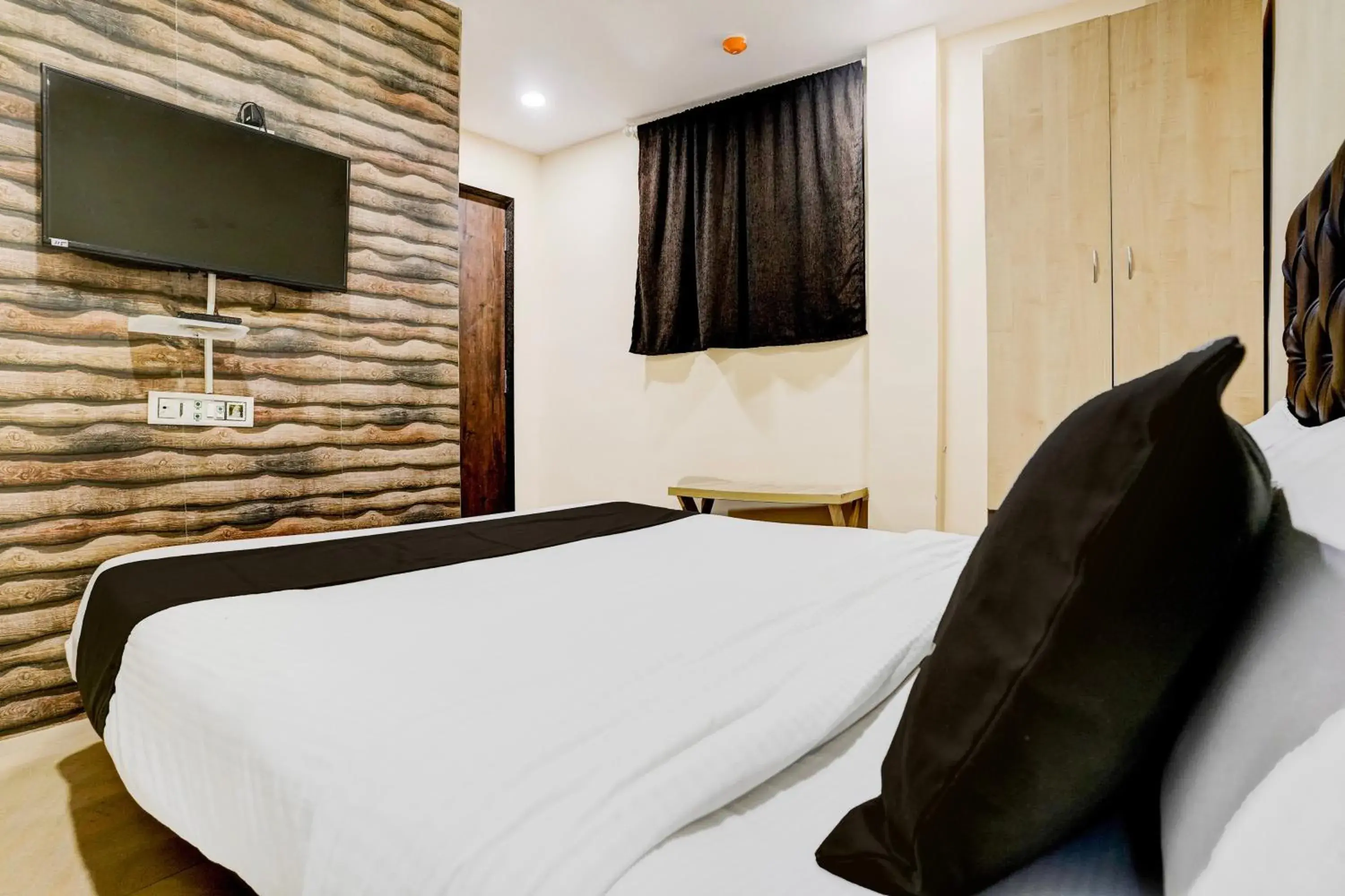 Bedroom, Bed in Super Collection O Ulife Bedroom, Bed in Super Collection O Ulife