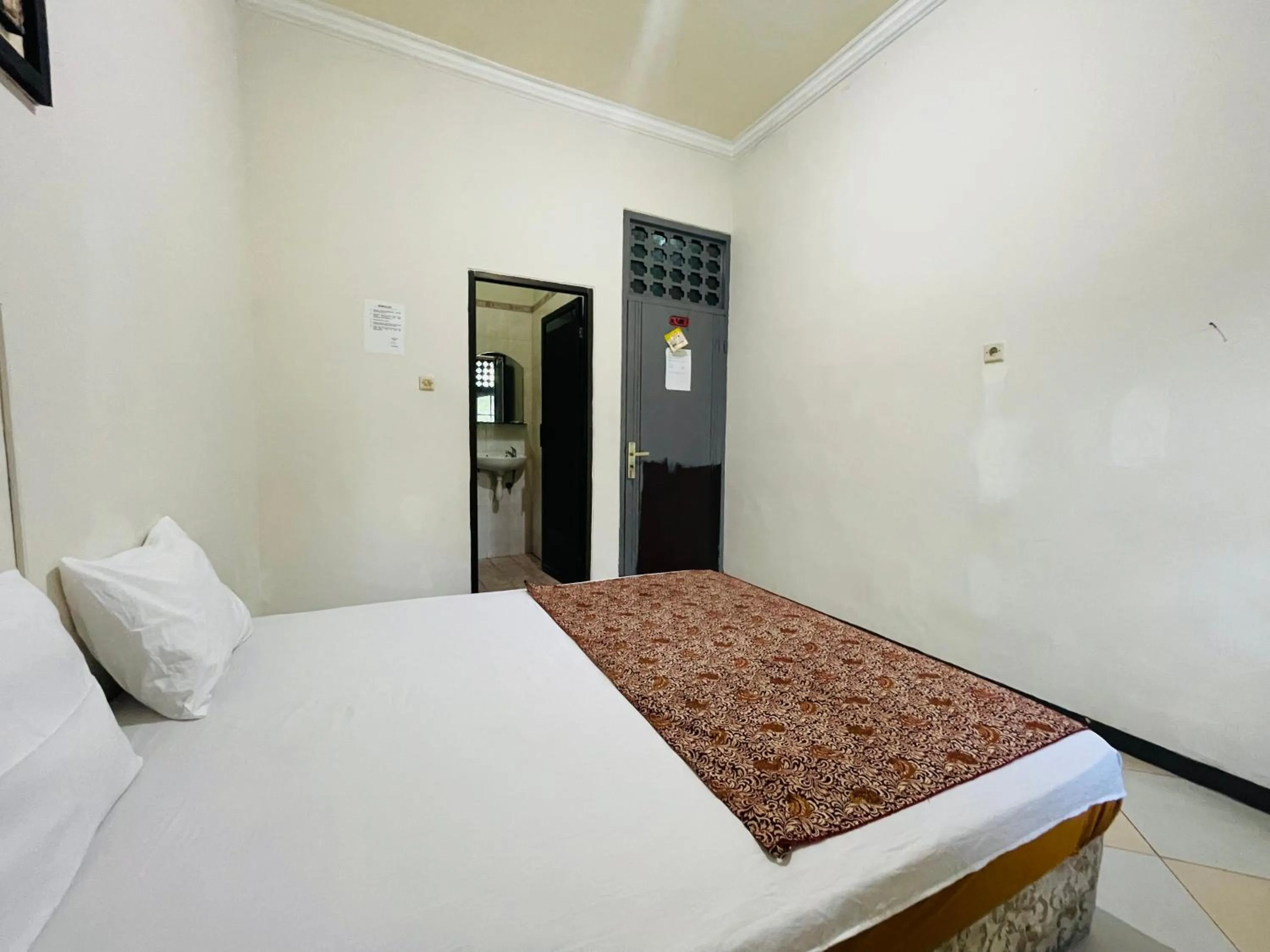 Bed in Langko 48 RedPartner