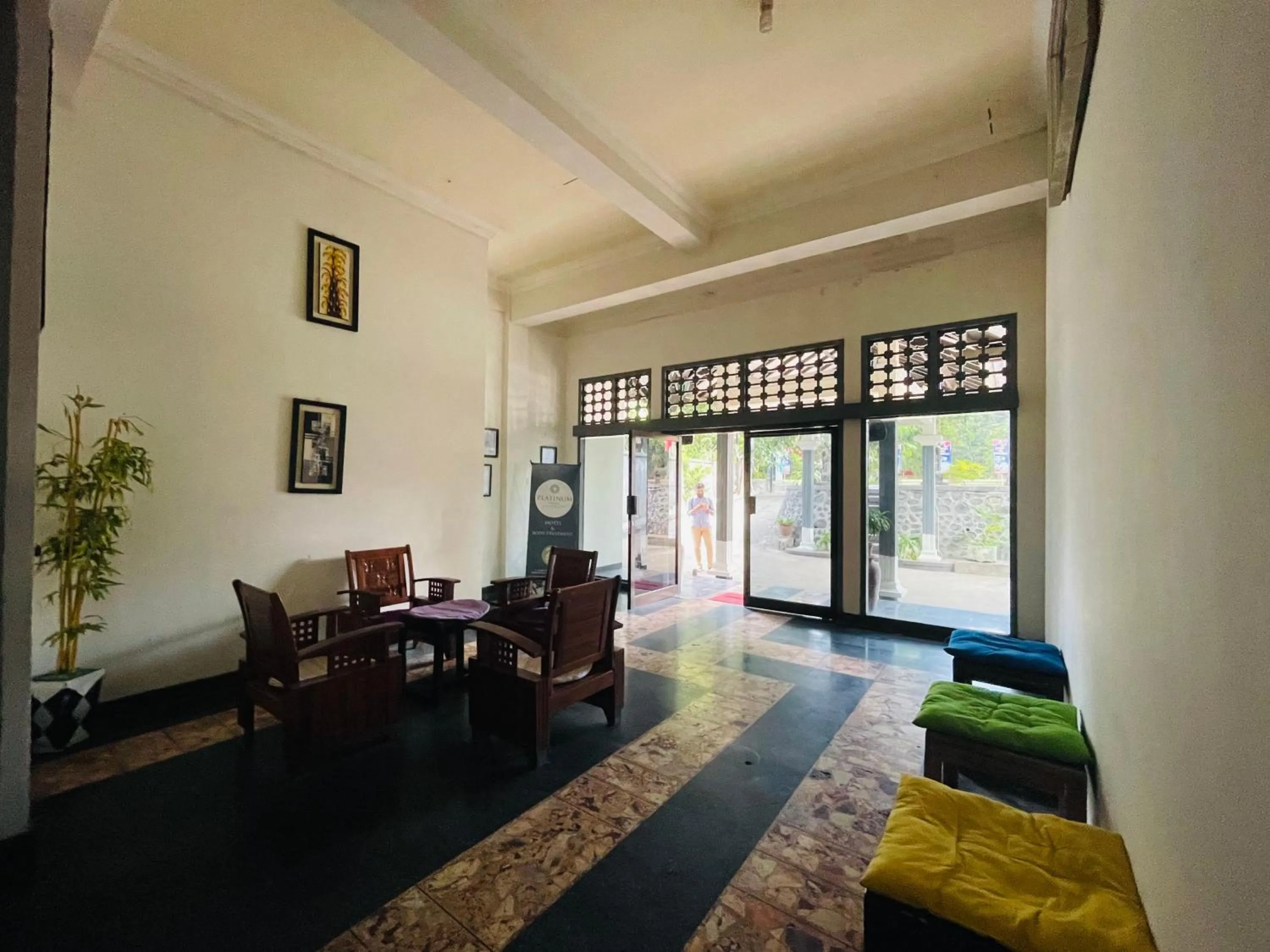 Langko 48 RedPartner