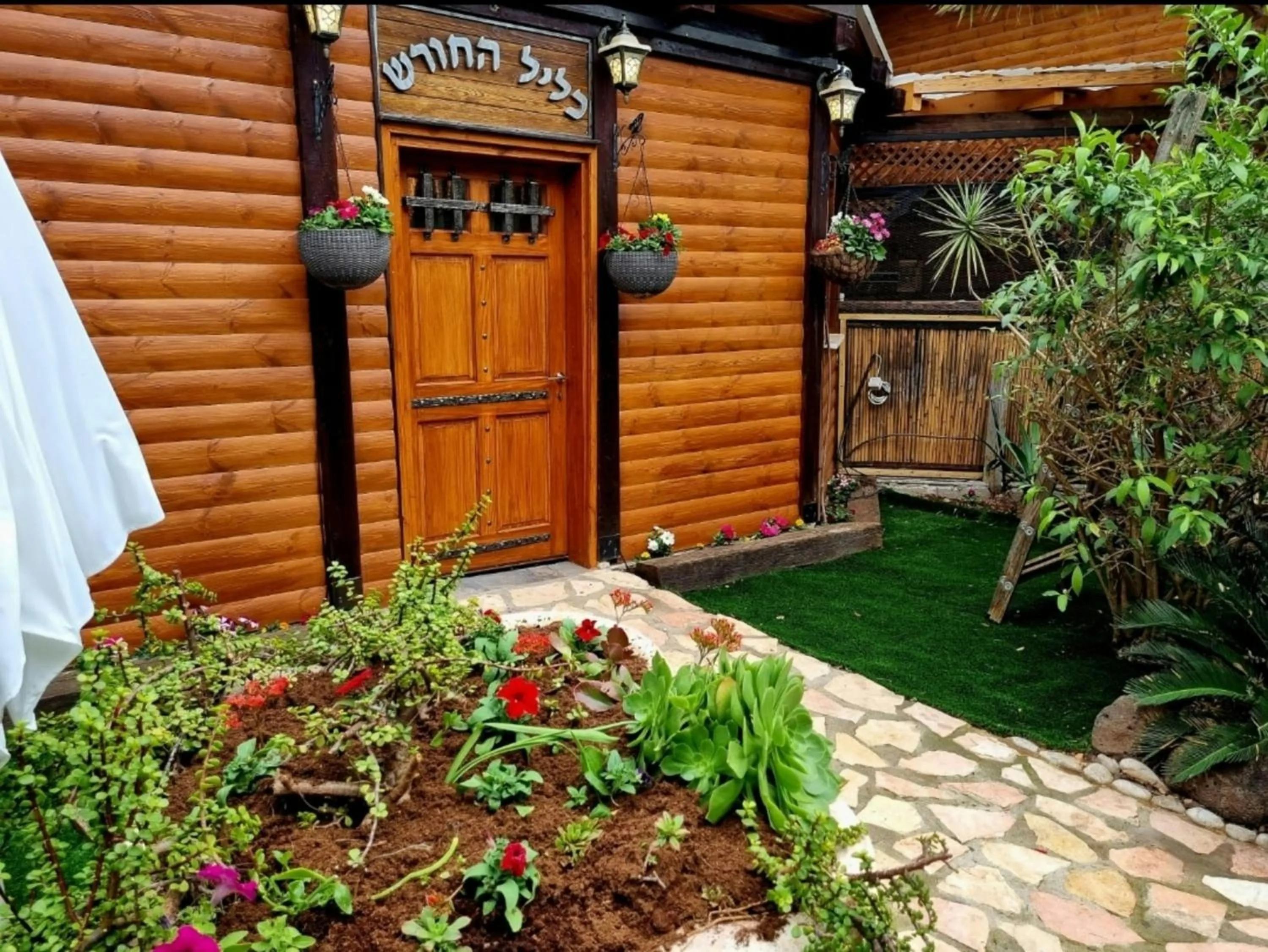 Property building in The Pearl of the Golan - Pnina BaGolan