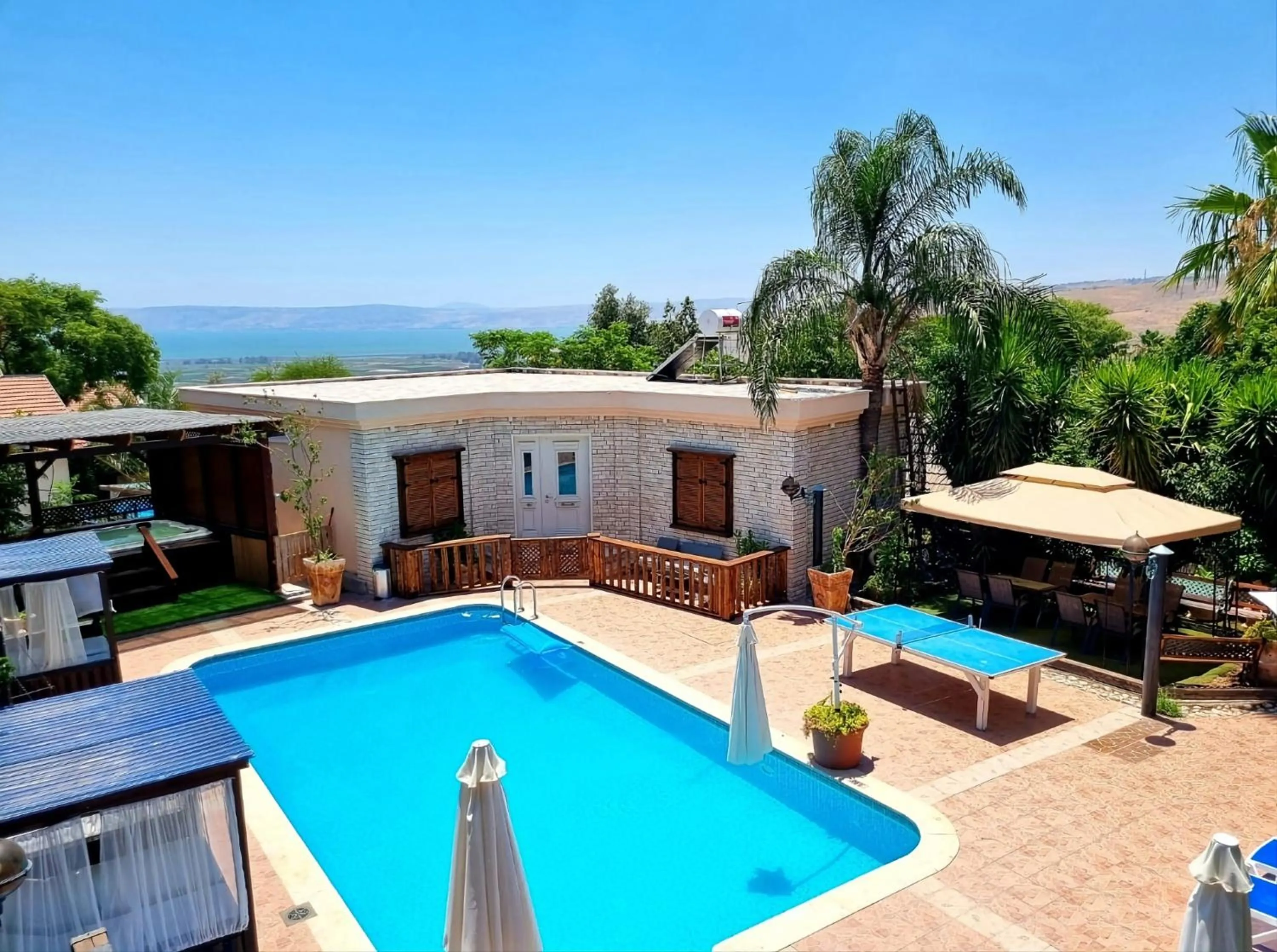 Pool view in The Pearl of the Golan - Pnina BaGolan