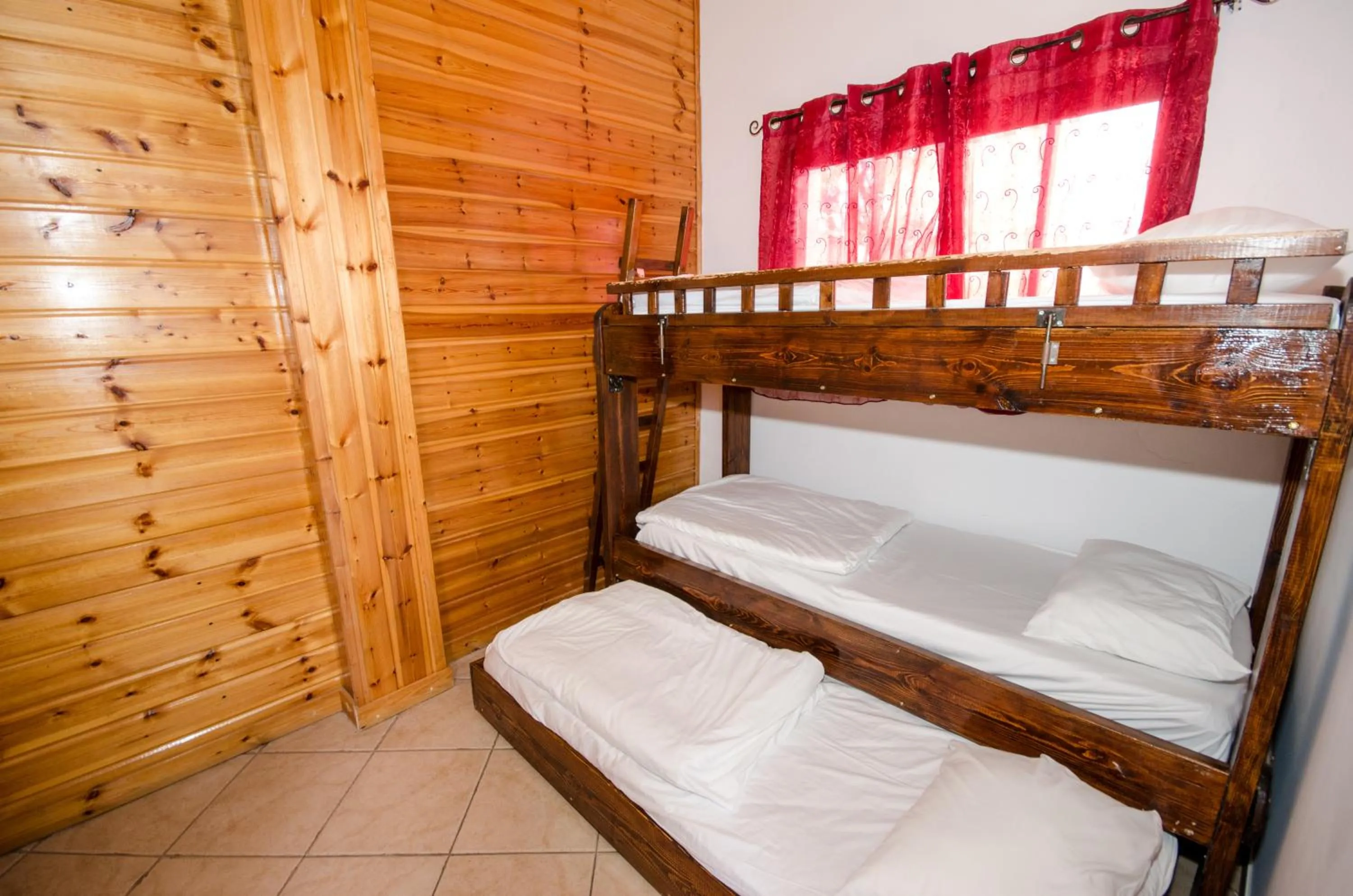 Bedroom, Bed in The Pearl of the Golan - Pnina BaGolan