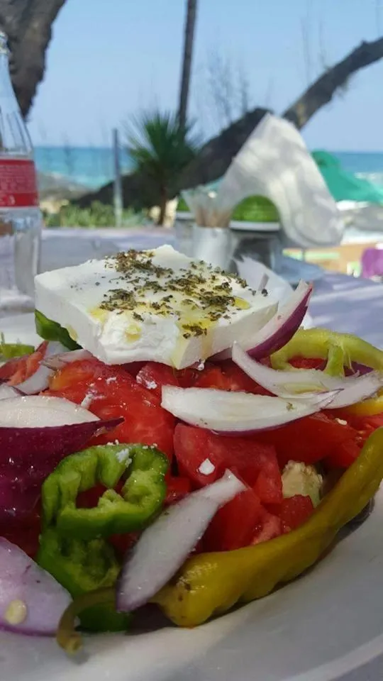 Restaurant/places to eat in Kato Stalos Mare