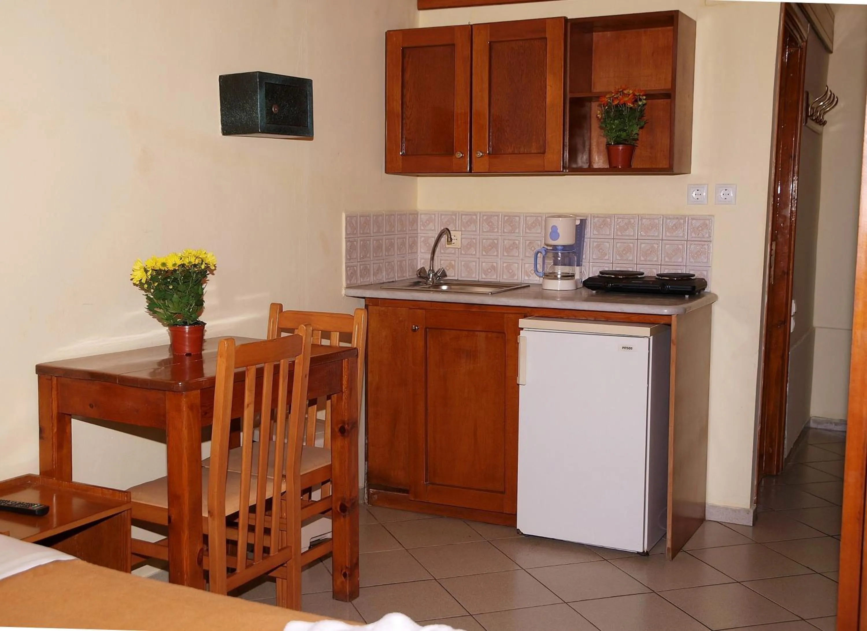 stove in Kato Stalos Mare