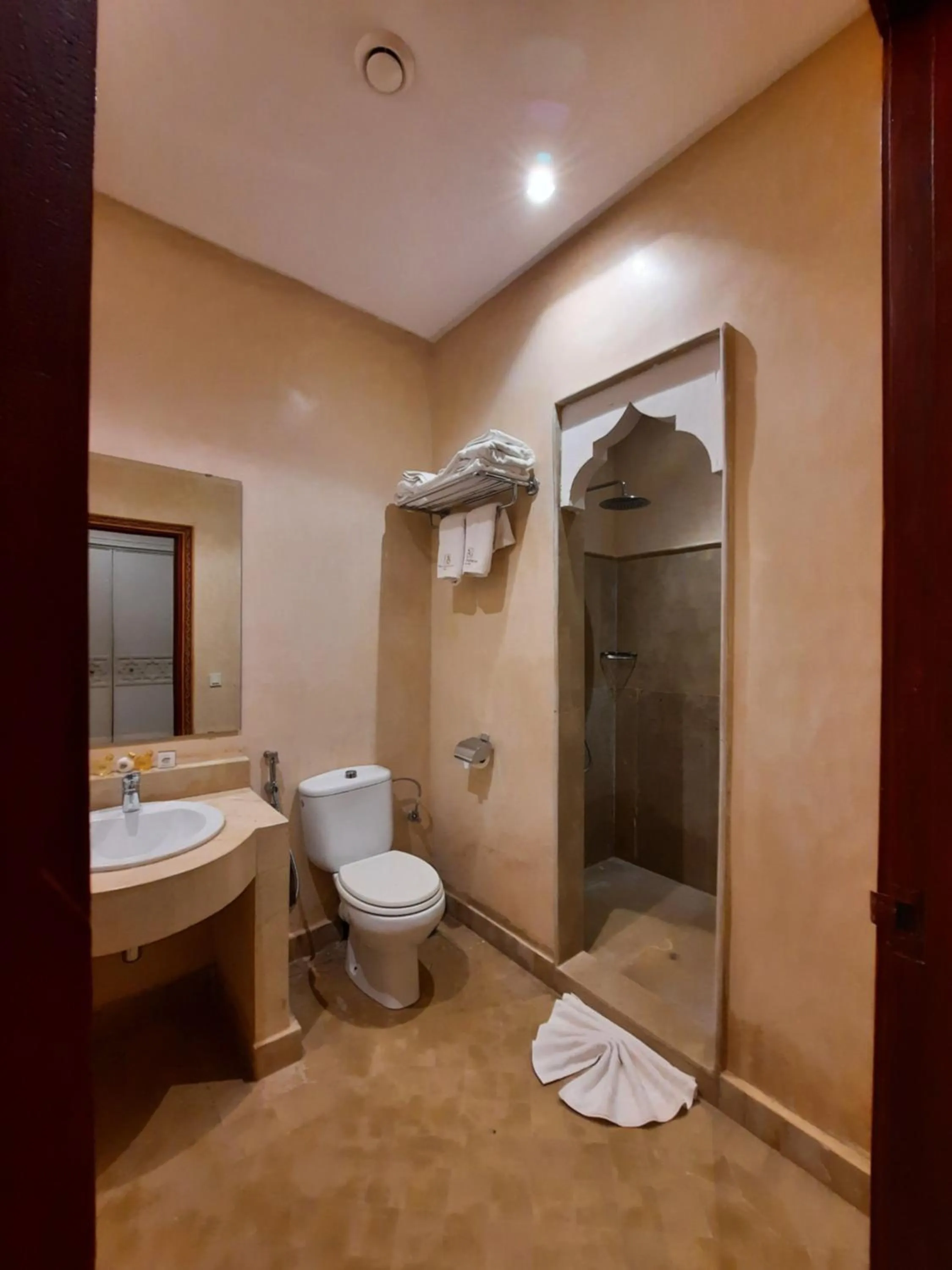 Borj Des Cascades & Spa