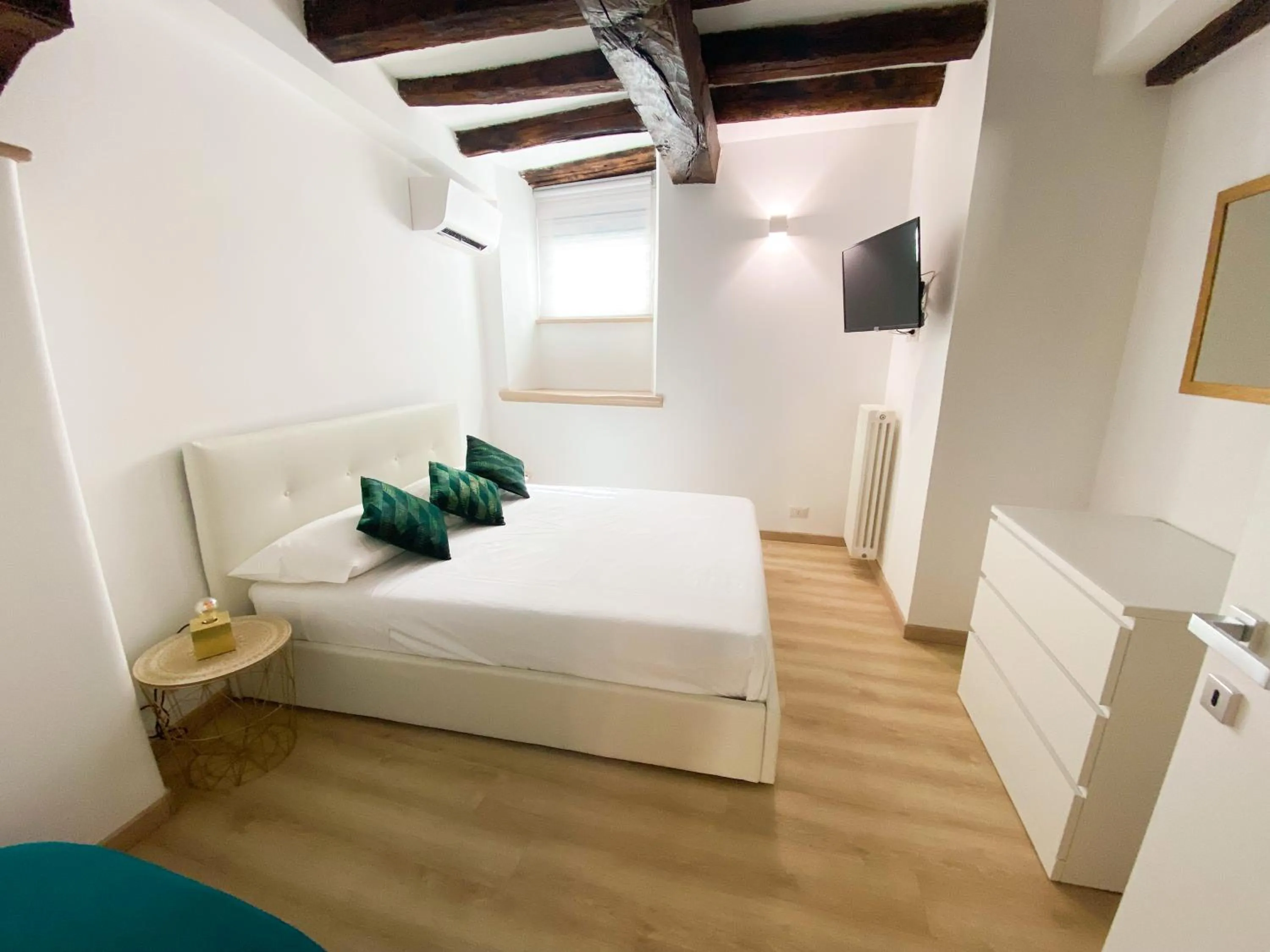 Bedroom, Bed in Trastevere alla Renella