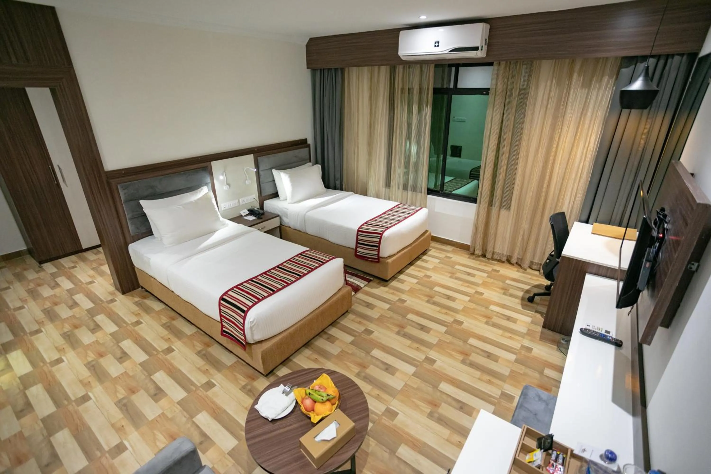 Photo of the whole room in Hotel Starlight