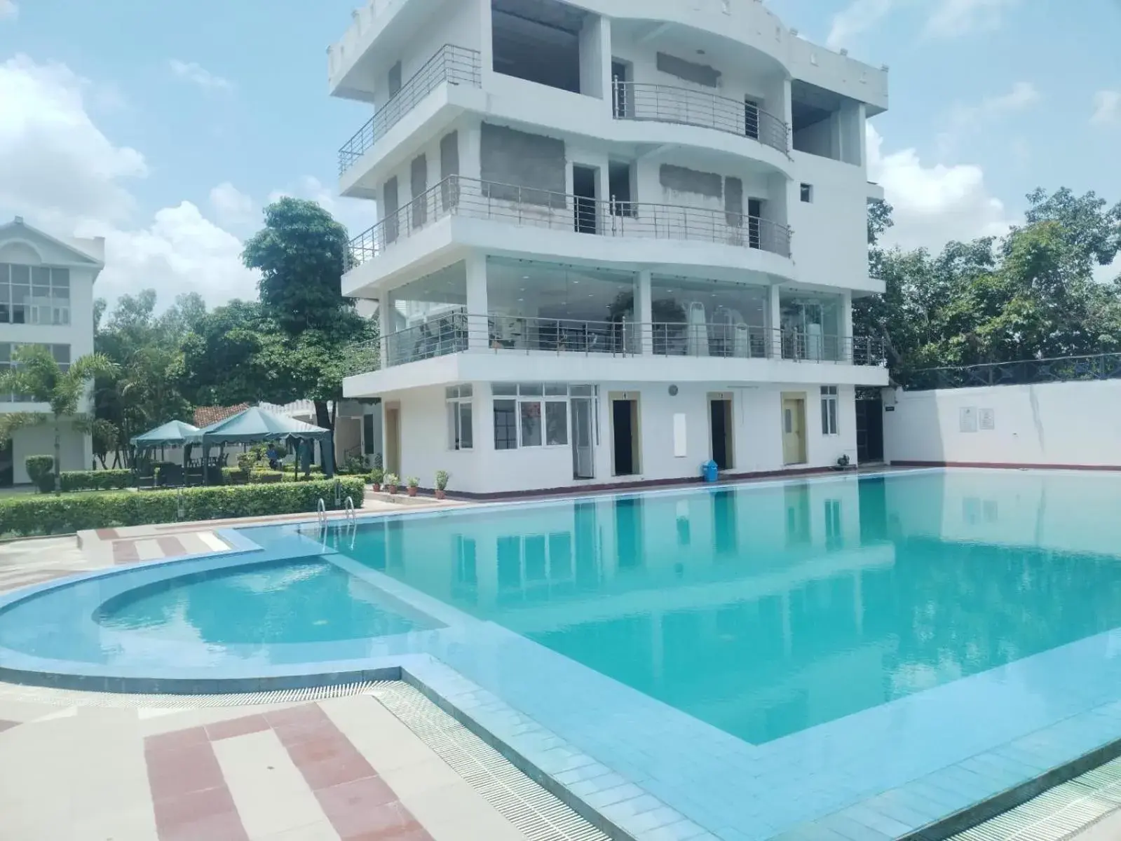 Property building in Hotel Starlight Property building in Hotel Starlight