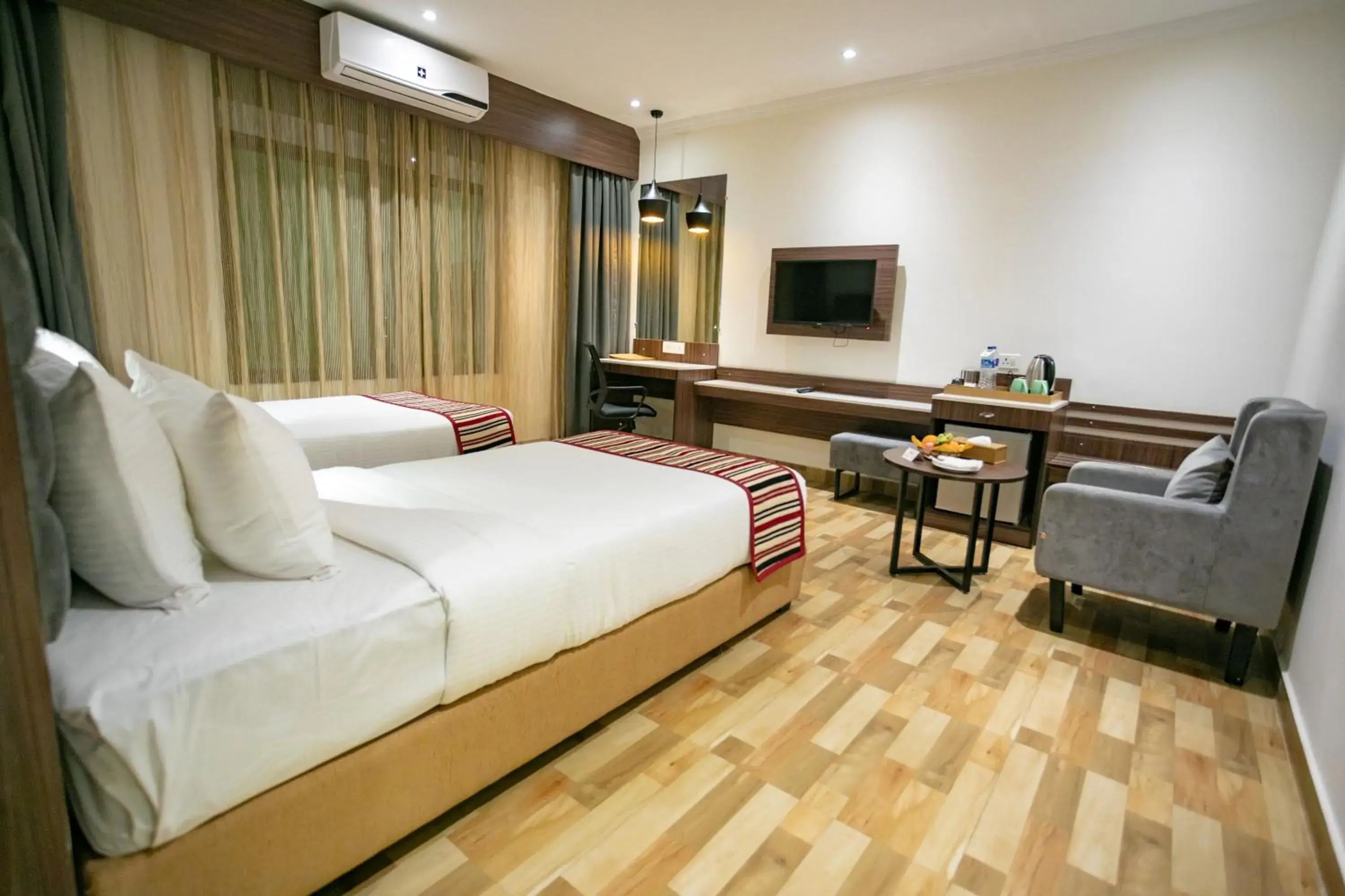 Standard Twin Room in Hotel Starlight Standard Twin Room in Hotel Starlight