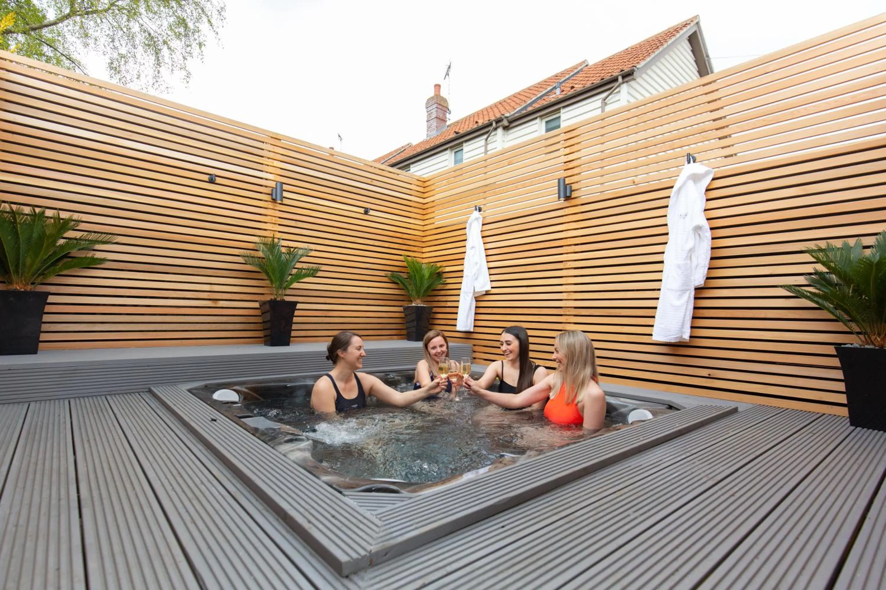 Hot Tub in The Railway Hotel by Barefoot Retreats