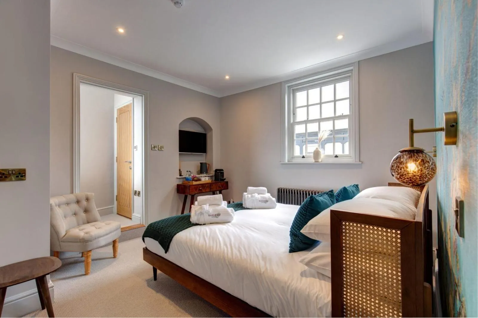 Photo of the whole room, Bed in The Railway Hotel by Barefoot Retreats