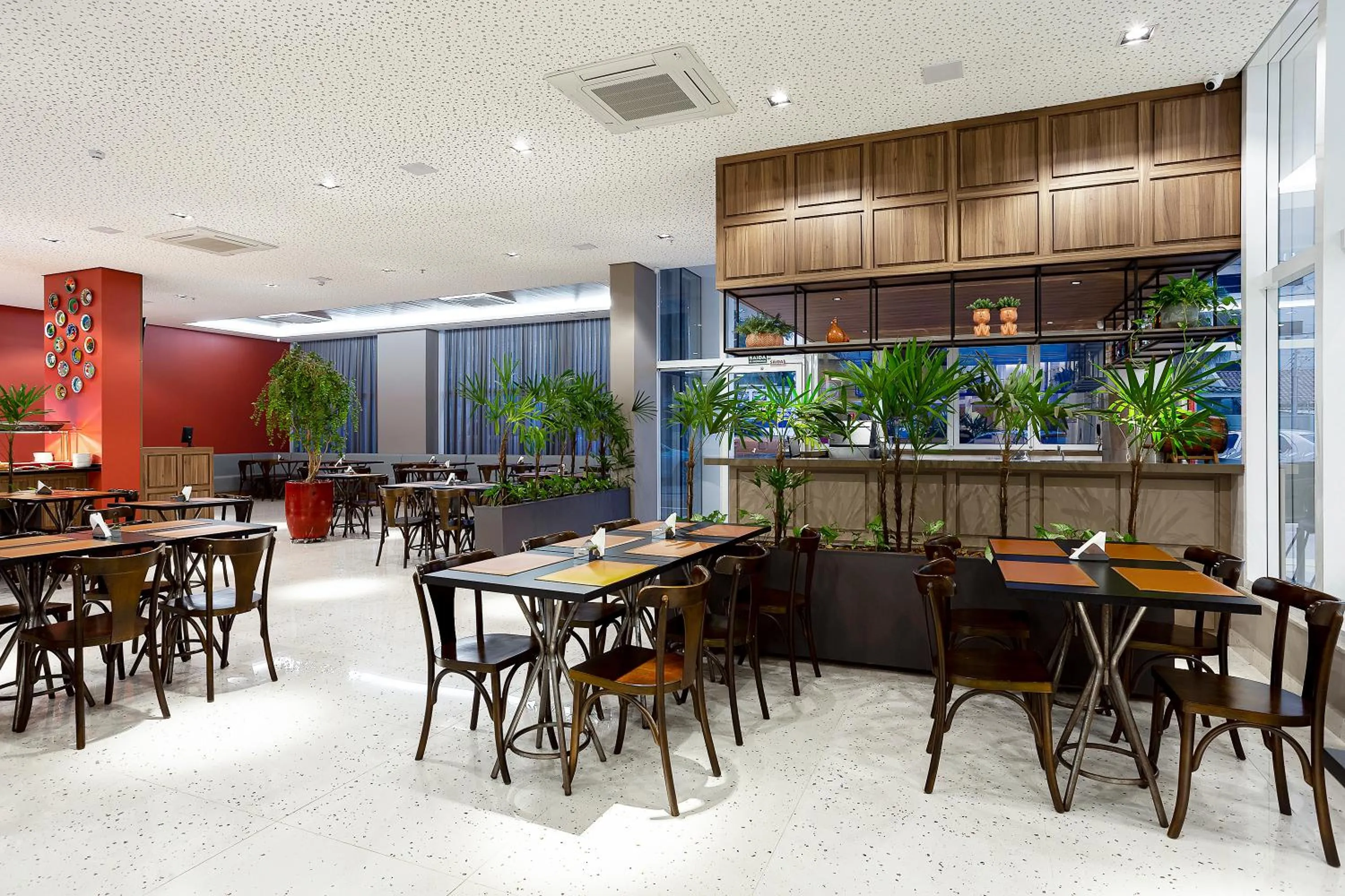 Restaurant/places to eat in Slaviero Rondonópolis Centro