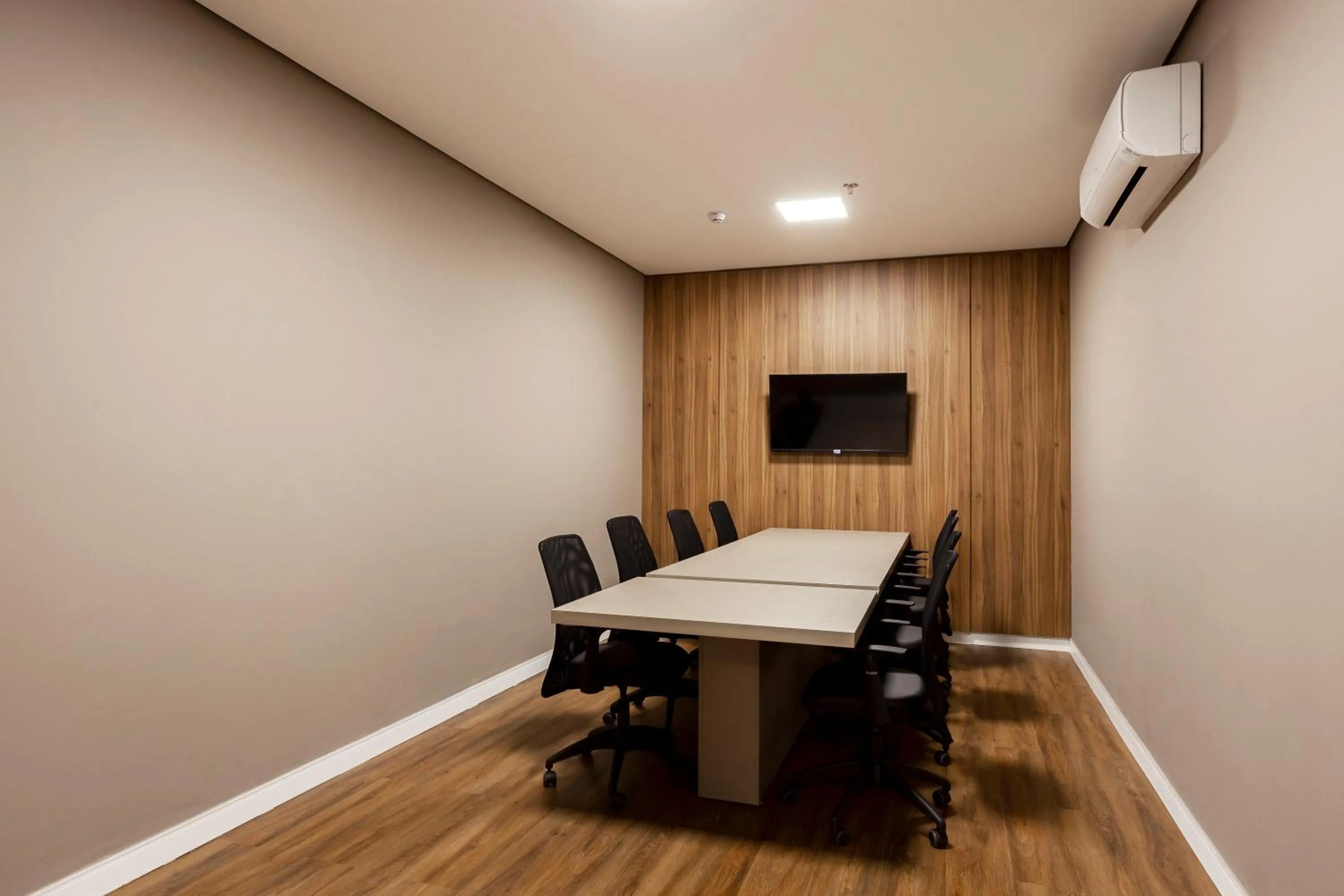 Meeting/conference room in Slaviero Rondonópolis Centro