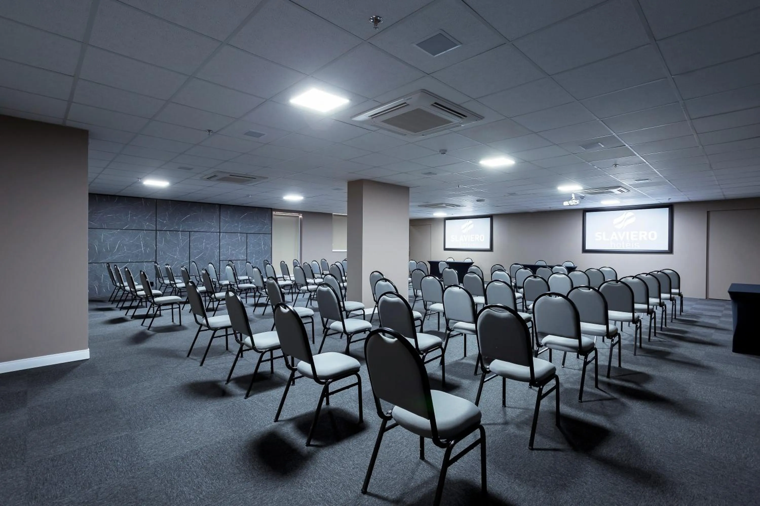 Meeting/conference room in Slaviero Rondonópolis Centro