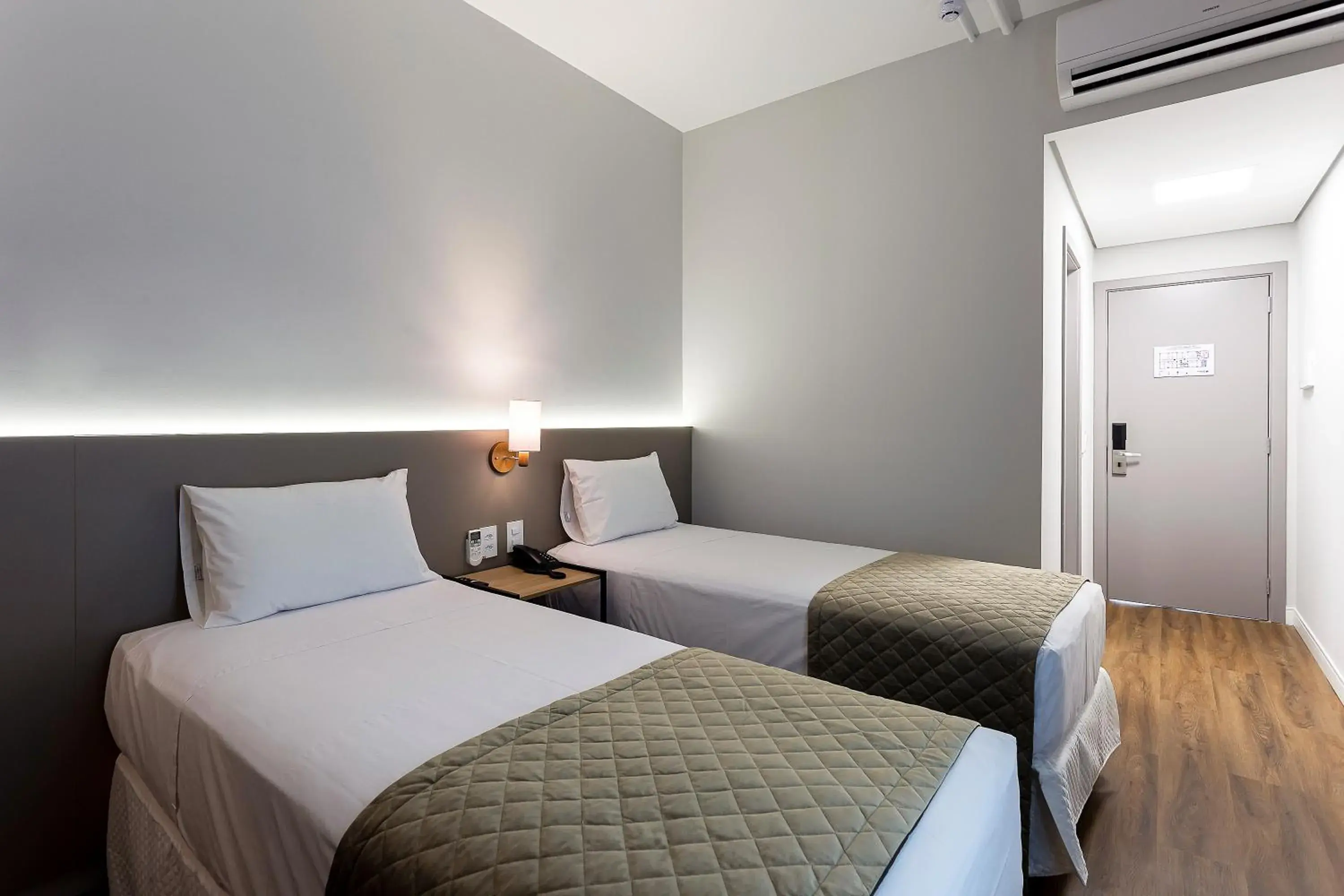 Deluxe Twin Room - single occupancy in Nacional Inn Rondonópolis Deluxe Twin Room - single occupancy in Nacional Inn Rondonópolis